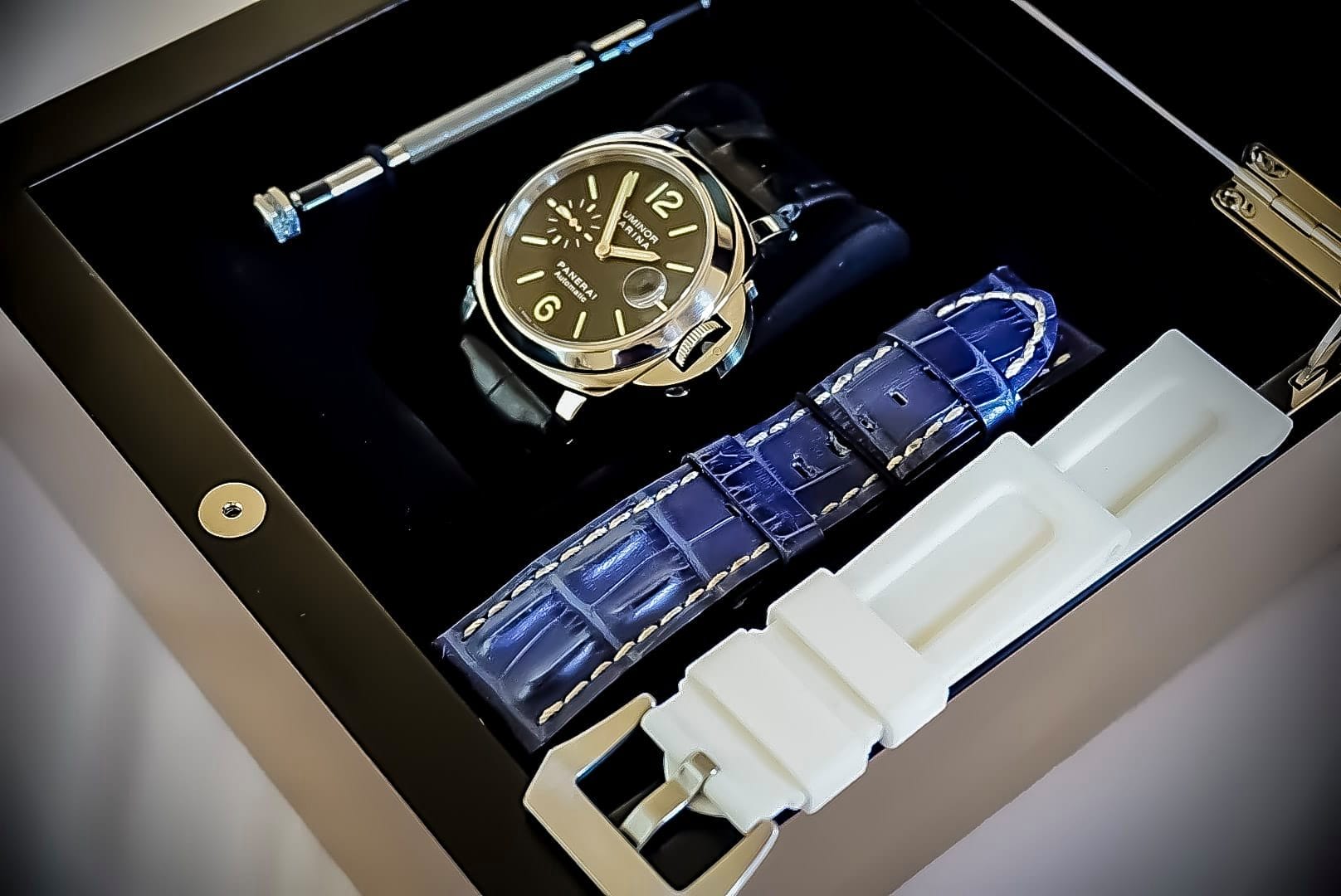 Panerai Luminor Marina 104 Automatic - Image 11