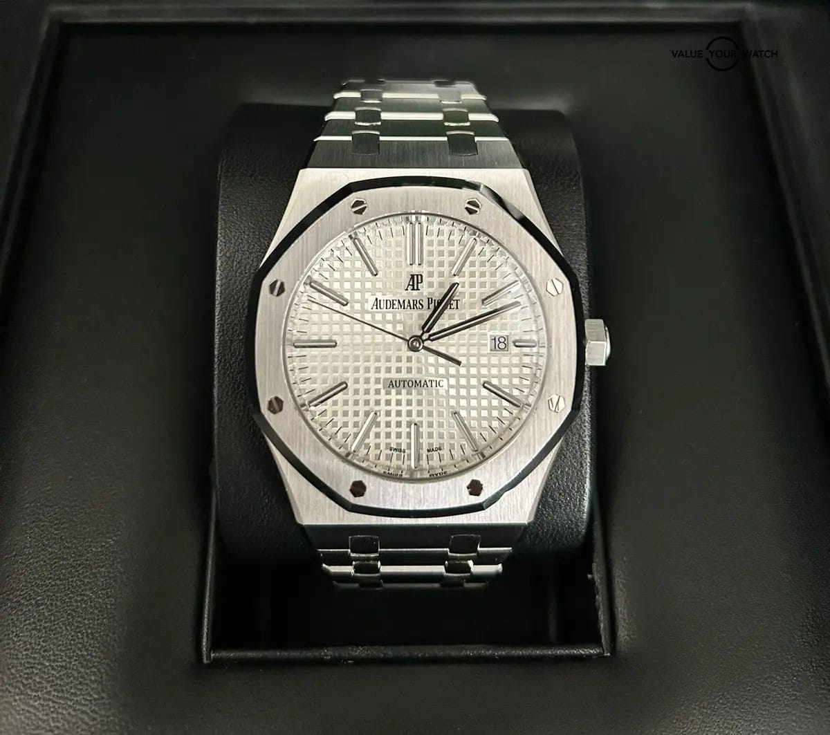 Audemars Piguet Royal Oak / White / 41mm