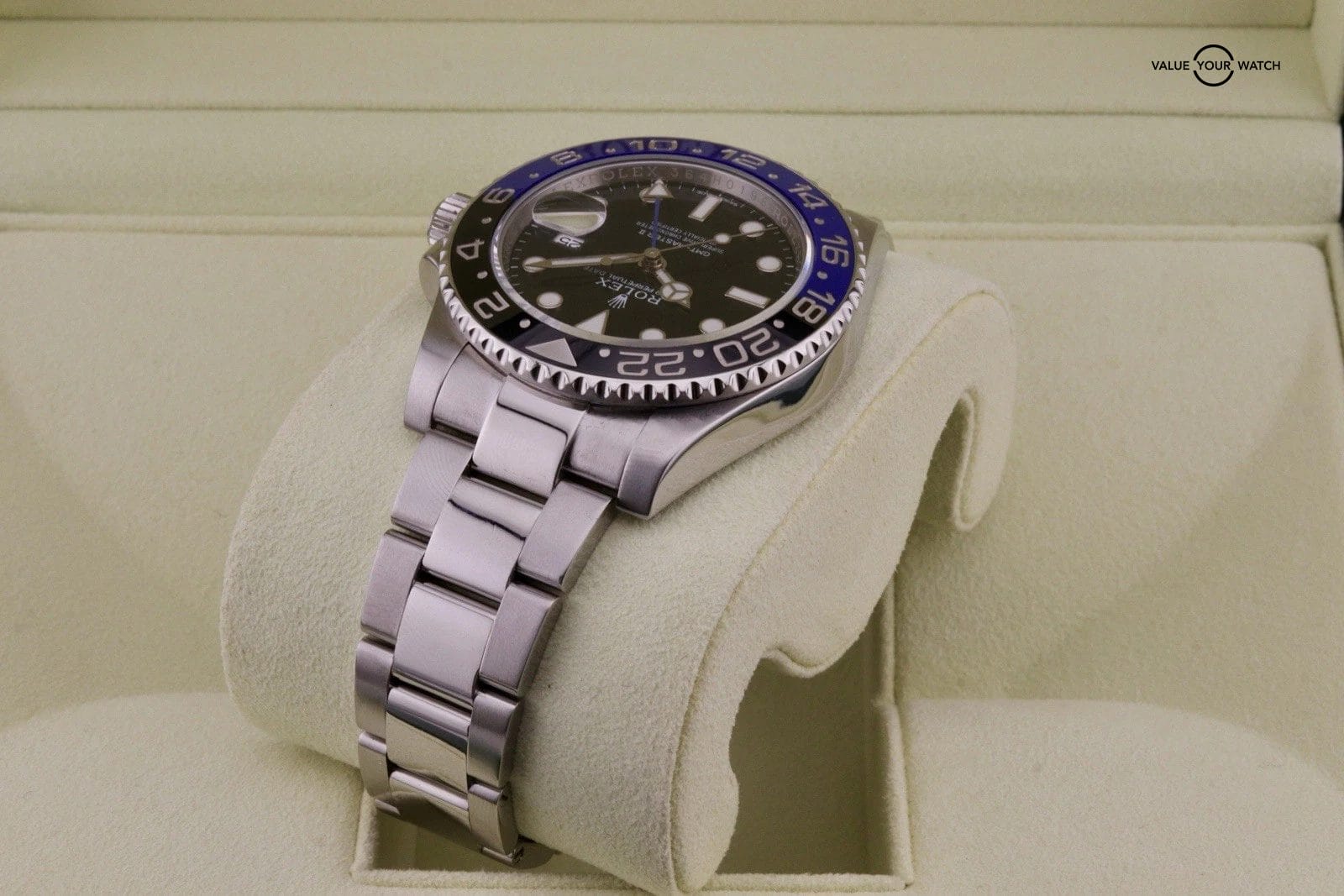 Rolex GMT-Master II 116710BLNR Batman Oyster Band Blue & Black Bezel Year 2015 - Image 9