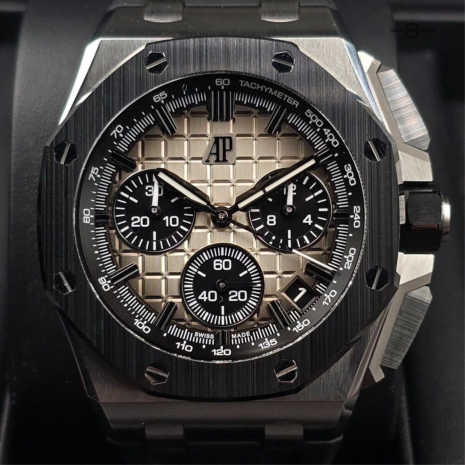 Audemars Piguet Royal Oak Offshore Smoked Taupe 43mm, flyback chrono full set!