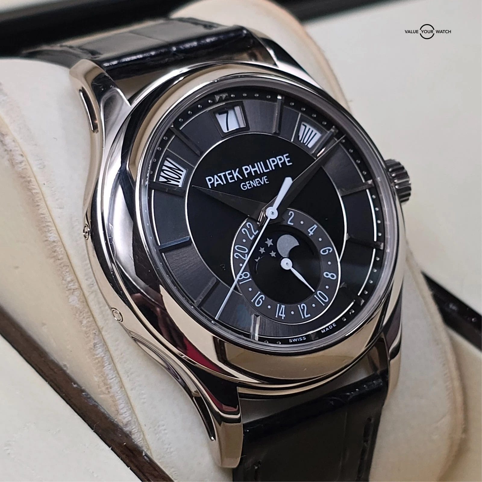 Patek Phillipe Annual Calendar Moonphase, 40mm WG Rhodium/Black dial, Full Set! - Image 11