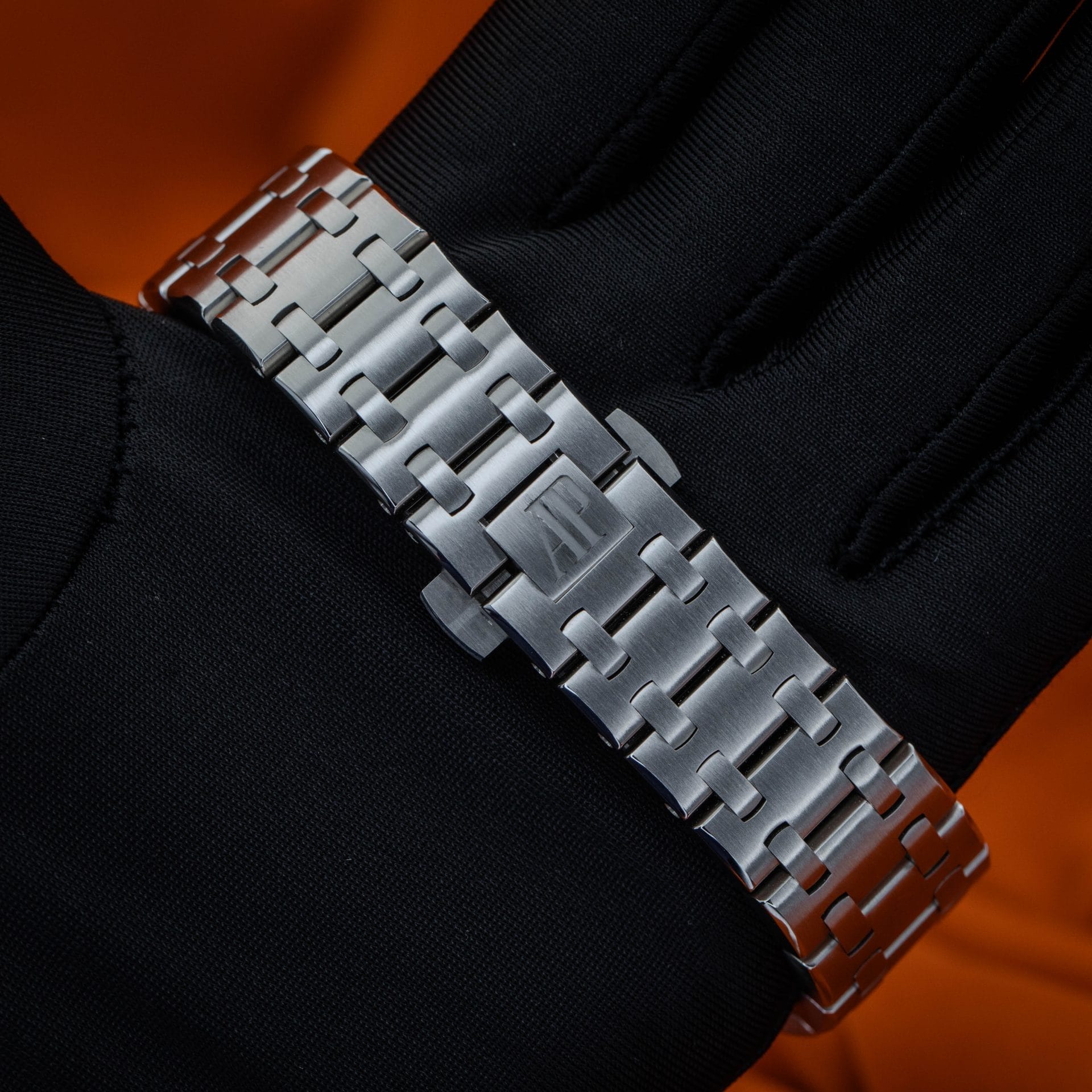 Audemars Piguet Royal Oak Offshore “Beast” 26237ST — Box & Papers!
 - Image 6