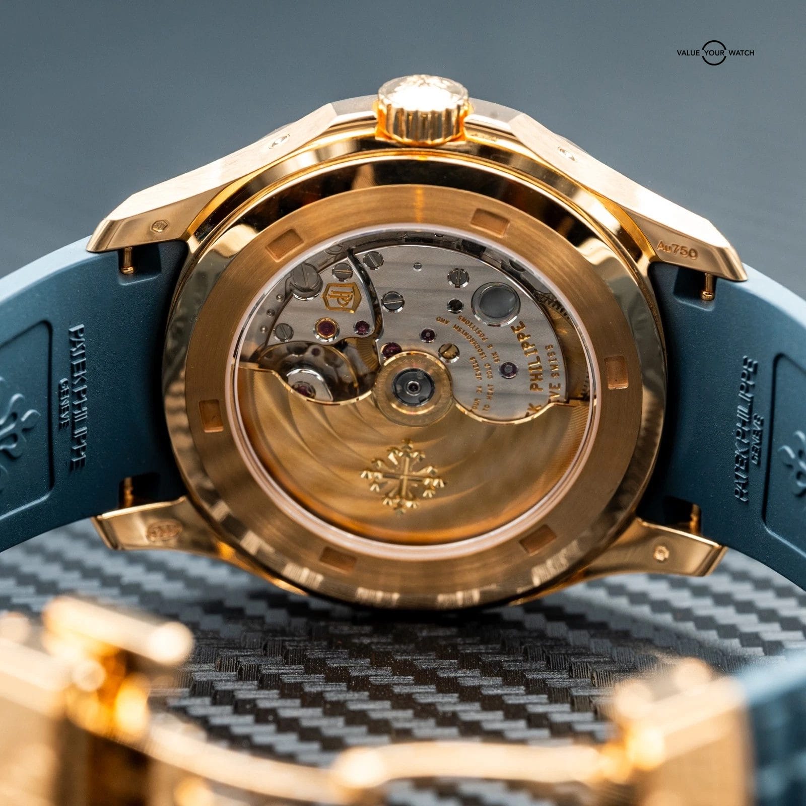 UNWORN 2025 Patek Philippe Aquanaut 5261R-001 Annual Calendar Luce — FULL SET - Image 3