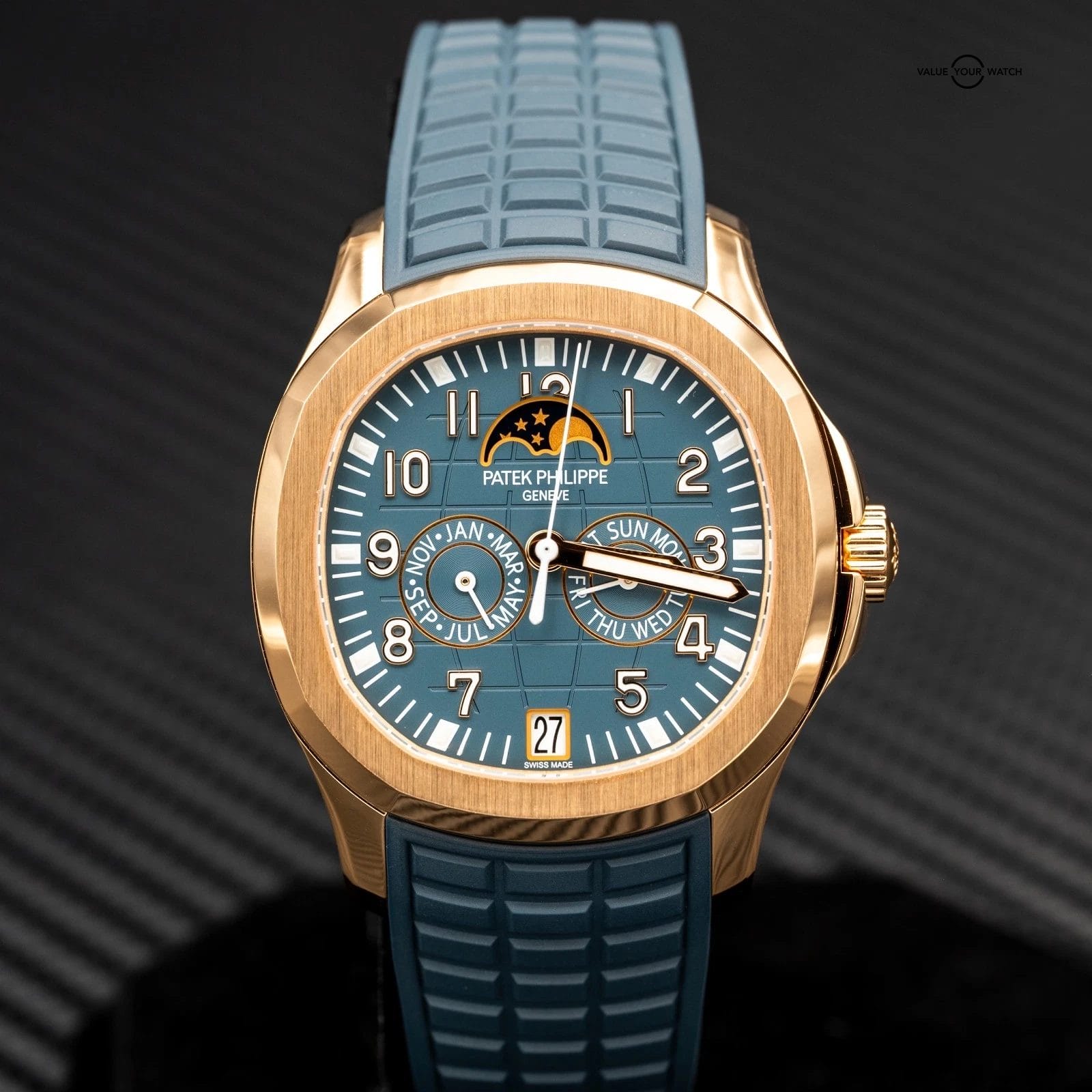 UNWORN 2025 Patek Philippe Aquanaut 5261R-001 Annual Calendar Luce — FULL SET