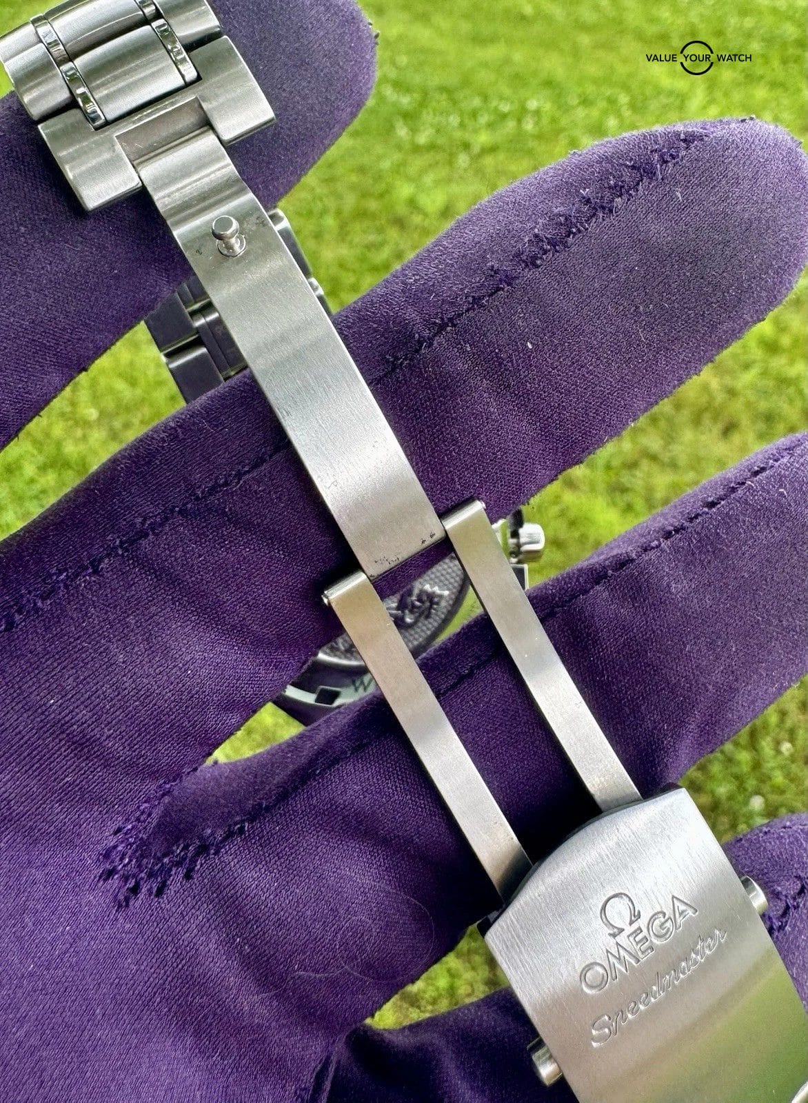 OMEGA Speedmaster Racing 326.30.40.50.01.001 - Image 6