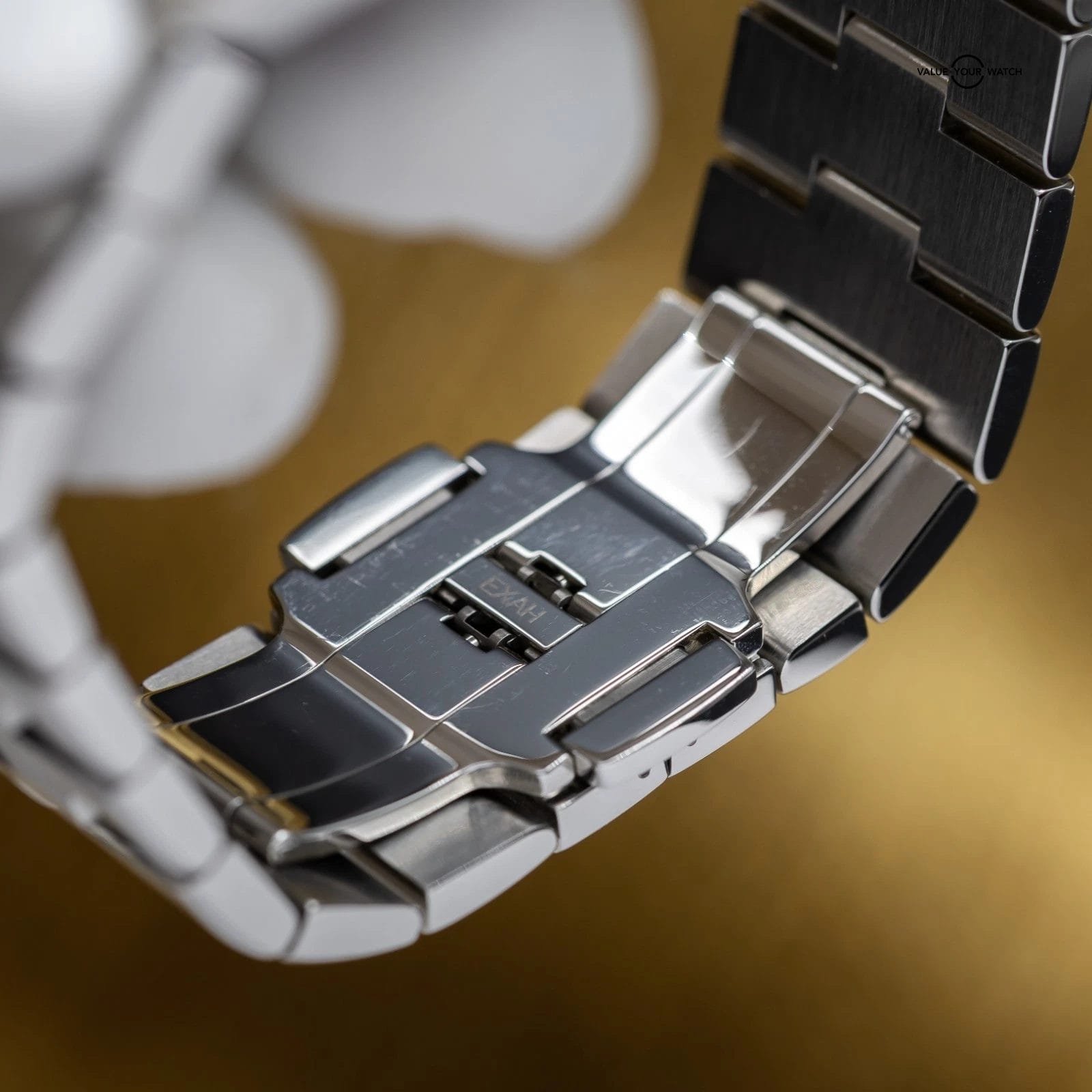 Vacheron Constantin Overseas Dual Time 7900V 41mm Blue Dial Full Set All Straps - Image 14