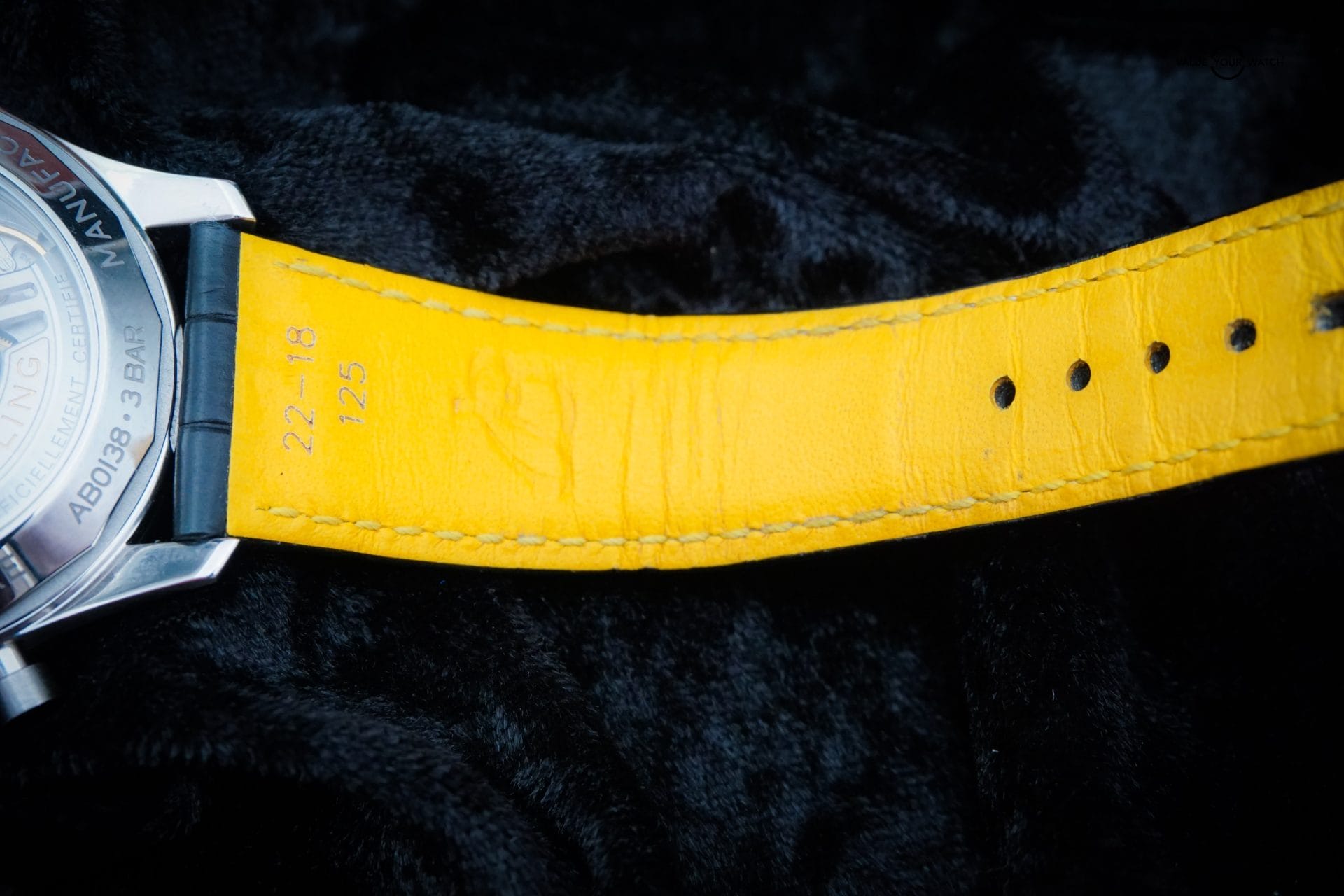 Breitling Navitimer 43 Chronograph Black Dial AB0138211B1P1 - Image 15