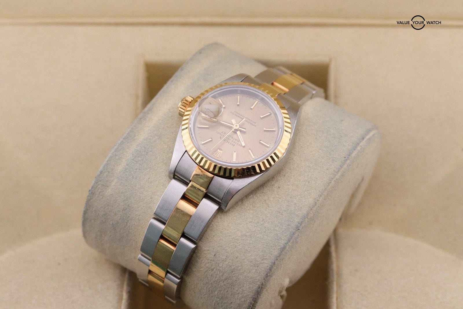 Rolex Lady-Datejust 69173 Gold and Silver Jubilee Bracelet with Gold Bezel - Image 6
