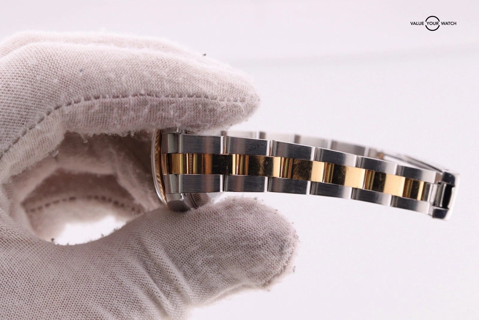 Rolex Lady-Datejust 69173 Gold and Silver Jubilee Bracelet with Gold Bezel - Image 16