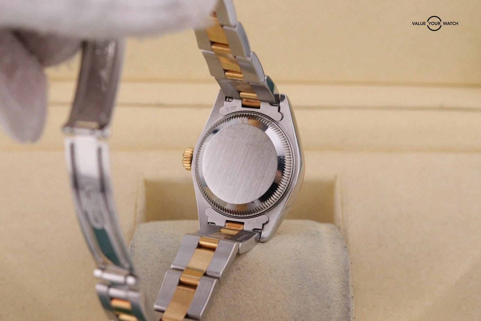 Rolex Lady-Datejust 69173 Gold and Silver Jubilee Bracelet with Gold Bezel - Image 17