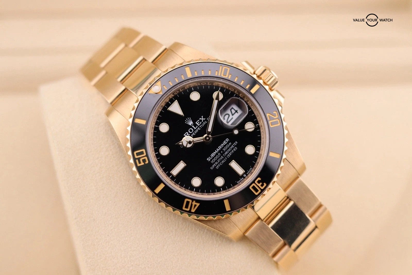 Rolex Submariner 18k Yellow Gold 41mm Automatic Men’s Watch 126618LN 2022