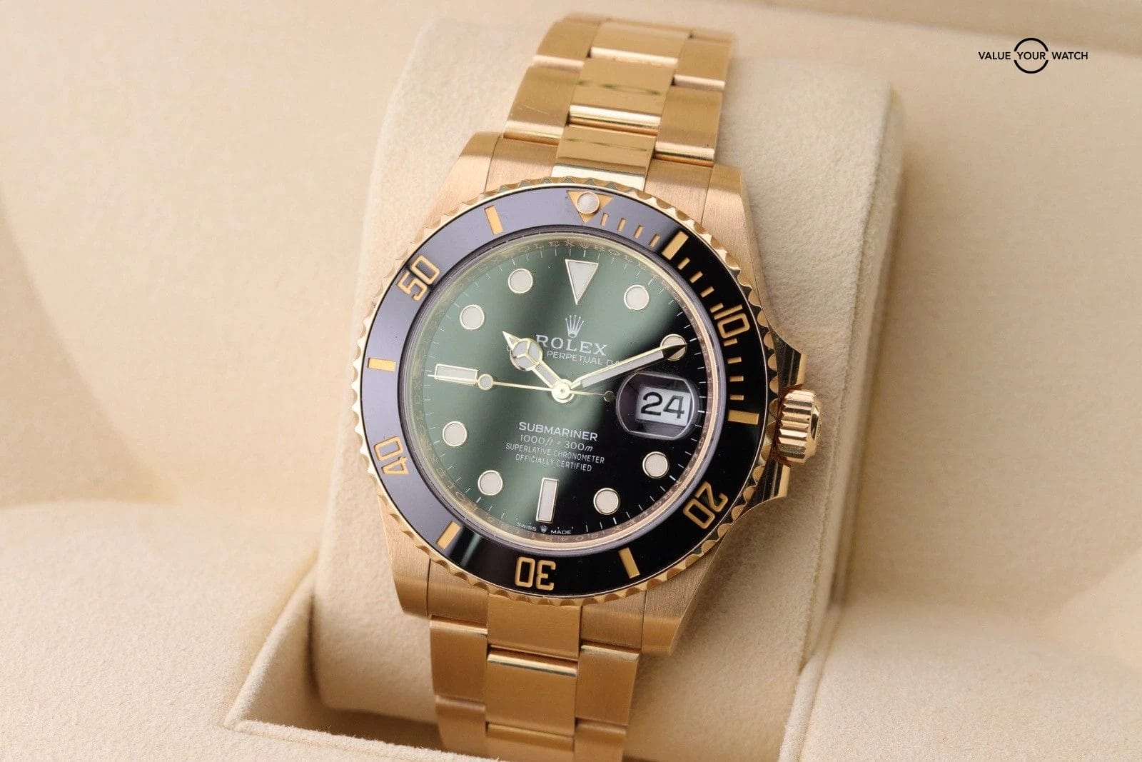 Rolex Submariner 18k Yellow Gold 41mm Automatic Men’s Watch 126618LN 2022 - Image 6