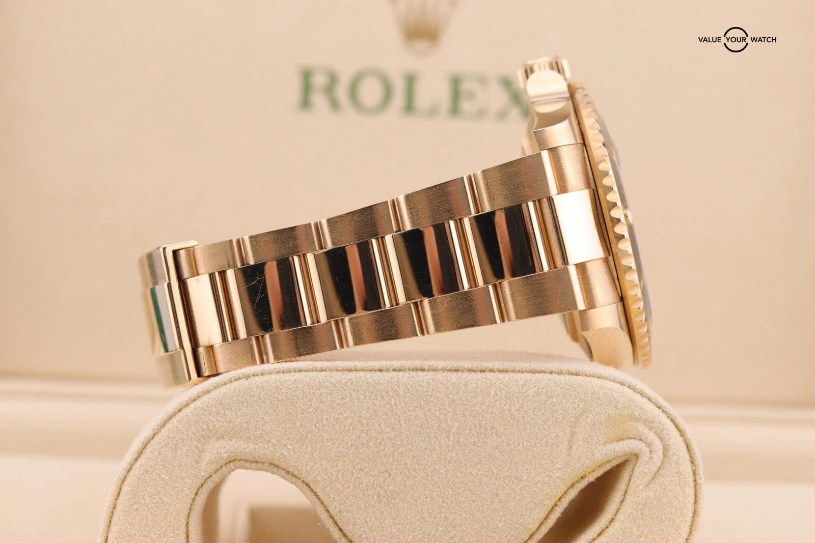 Rolex Submariner 18k Yellow Gold 41mm Automatic Men’s Watch 126618LN 2022 - Image 10