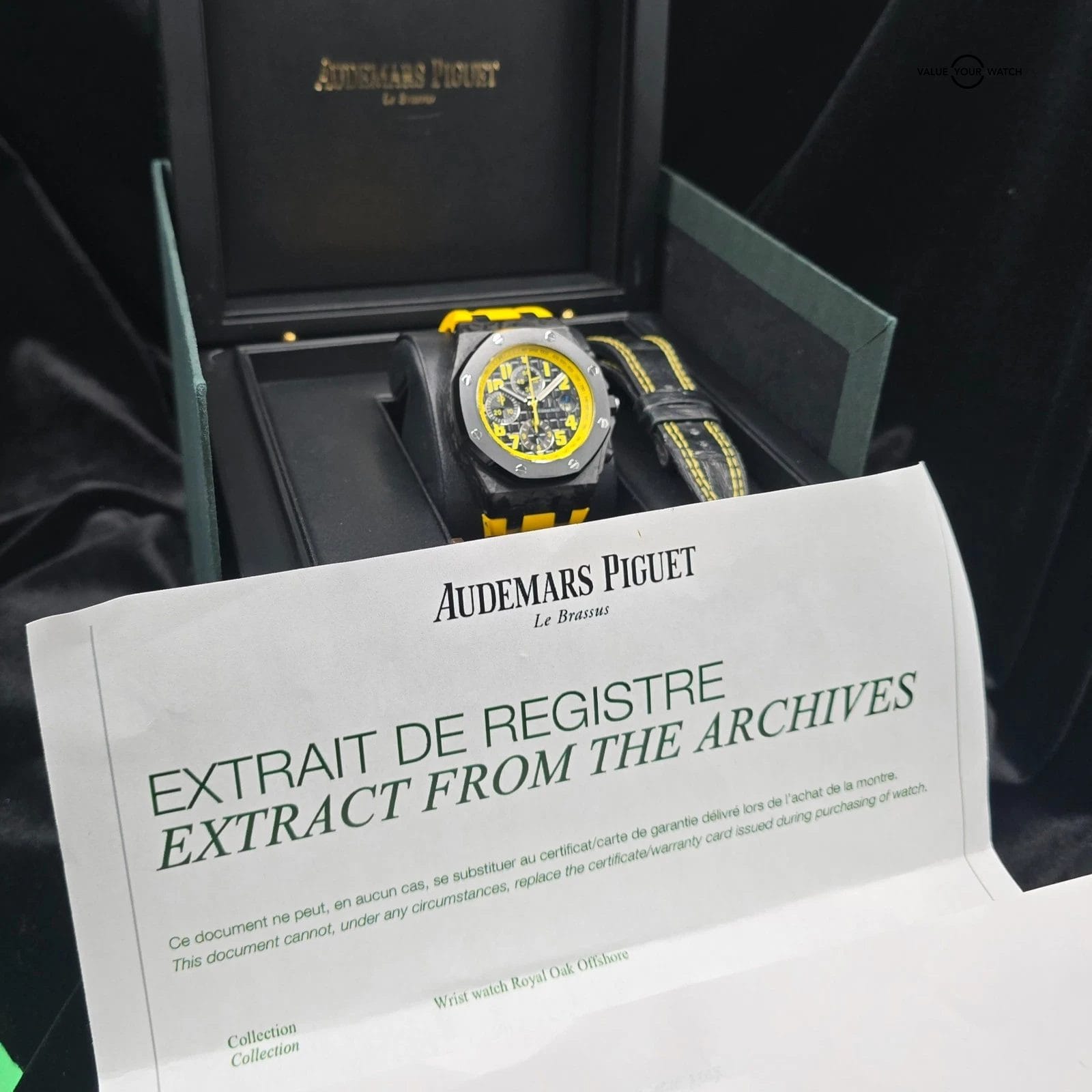 Audemars Piguet Royal Oak Offshore Bumble Bee Forged Carbon Black Yellow Box/pap - Image 2