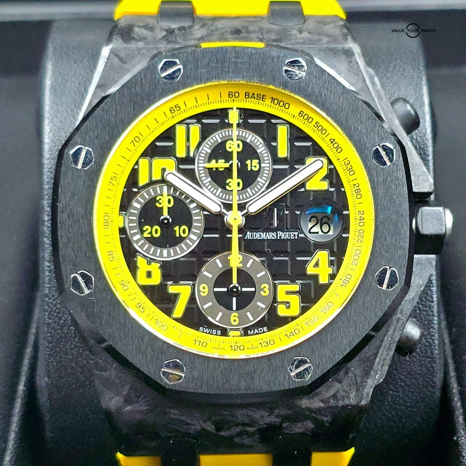 Audemars Piguet Royal Oak Offshore Bumble Bee Forged Carbon Black Yellow Box/pap