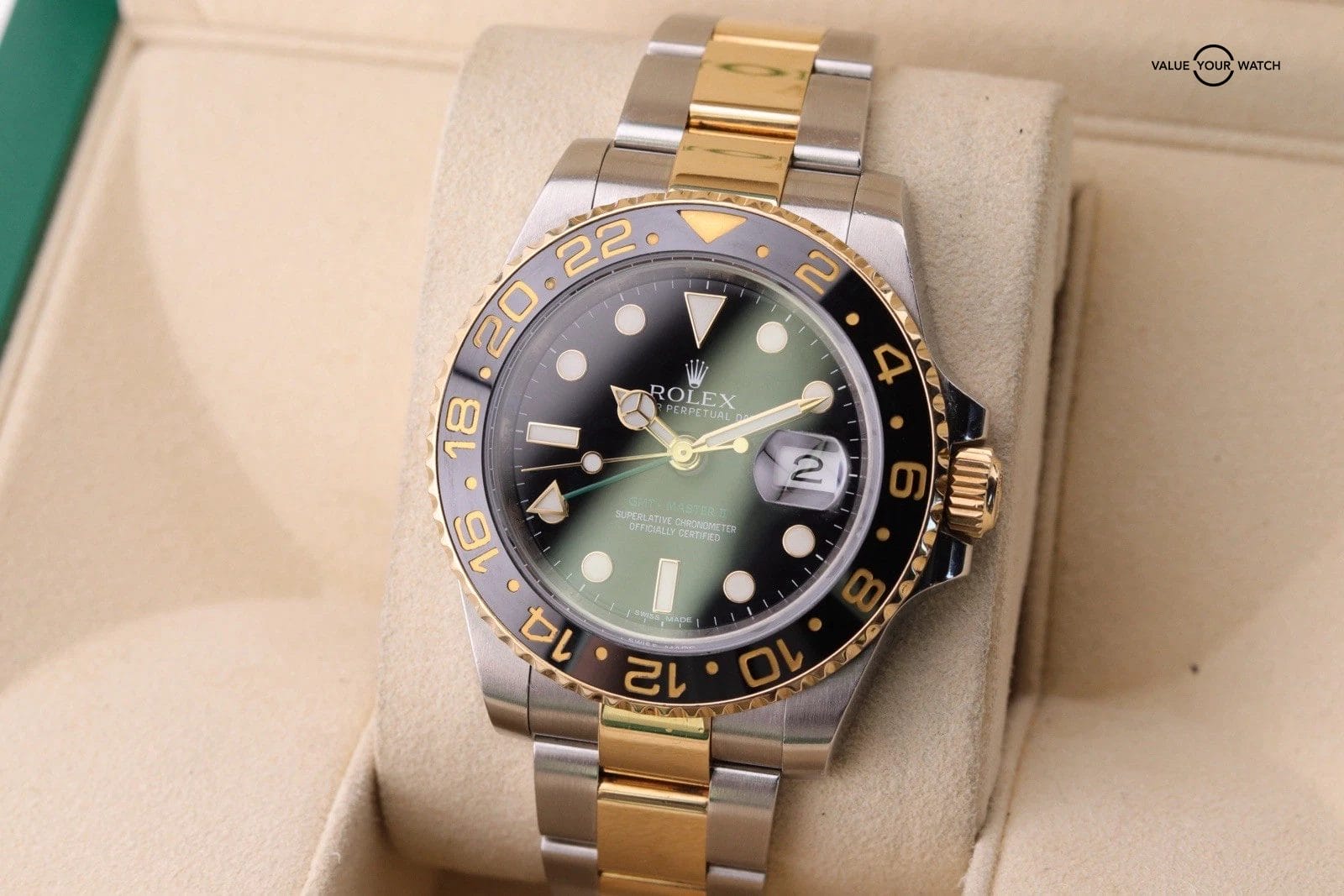 Rolex GMT-Master II 40mm Two-Tone Black Dial 116713LN 2013 Card 18k gold - Image 2