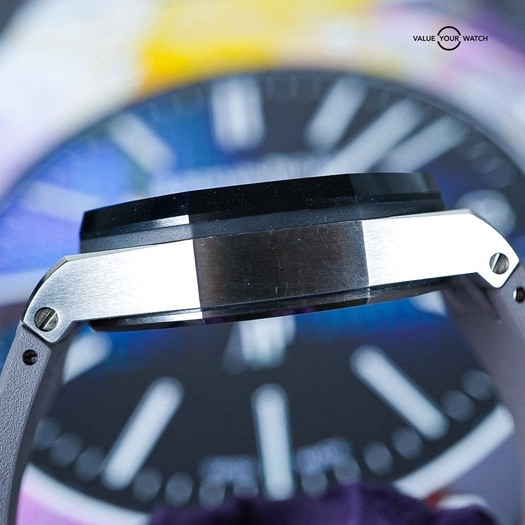 Audemars Piguet Royal Oak Offshore 26400IO Complete Set - Image 7