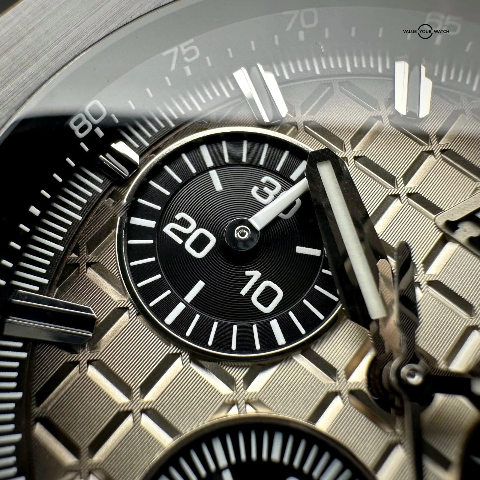 Audemars Piguet Royal Oak Offshore Chronograph 26420S0.00.A600CA.01 Smoke Dial43 - Image 7