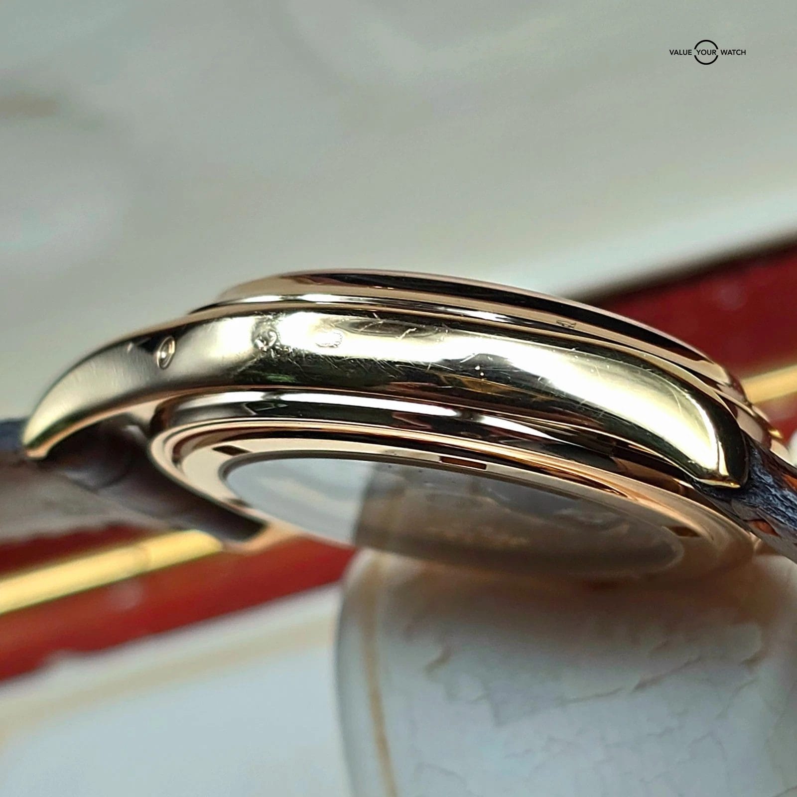 Patek Annual Calendar Complications in 37mm of 18k yellow gold. Ref. 5035J - Image 12