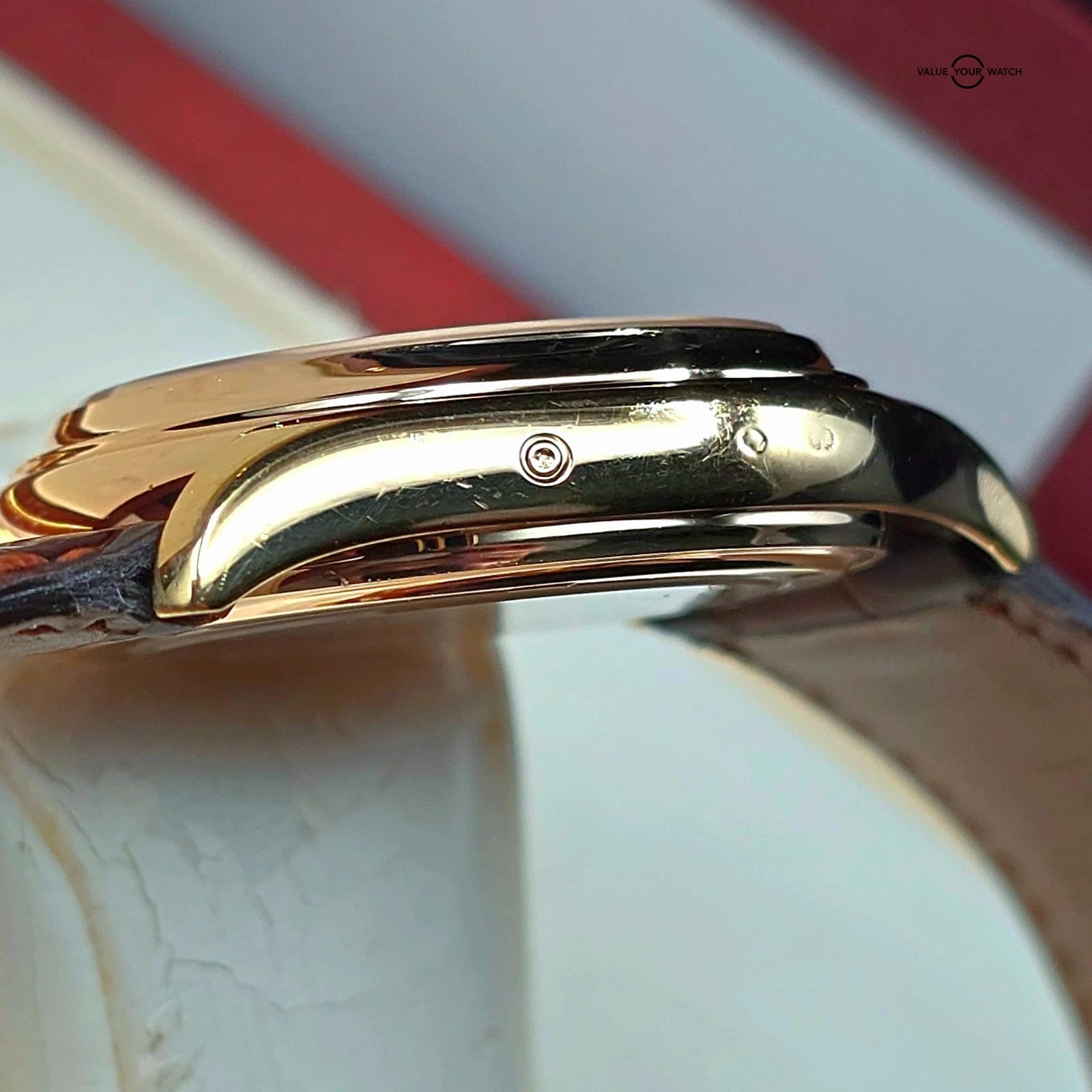 Patek Annual Calendar Complications in 37mm of 18k yellow gold. Ref. 5035J - Image 13