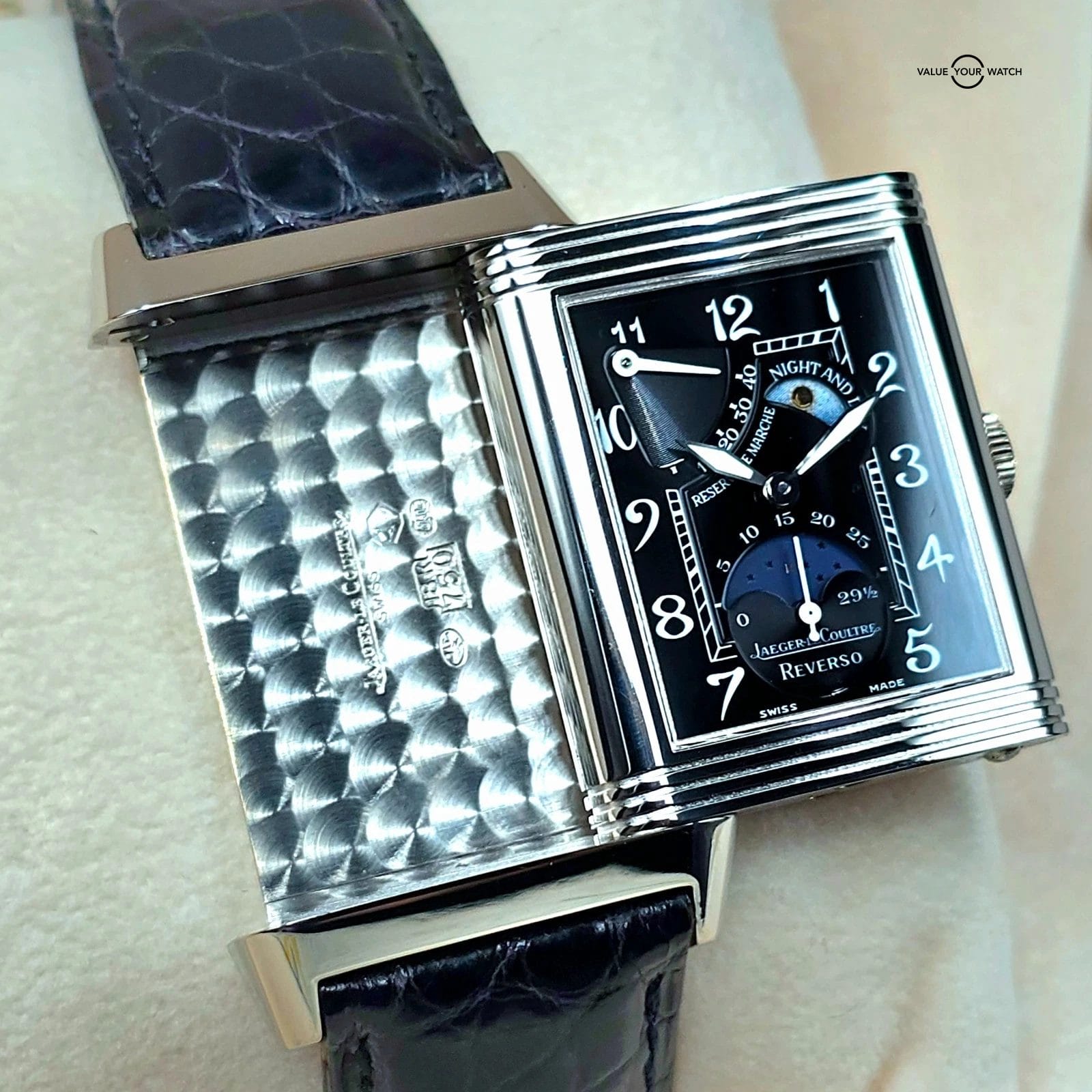 Jaeger LeCoultre Reverso in 18k White Gold, Night and Day Moonphase Black Dial - Image 9