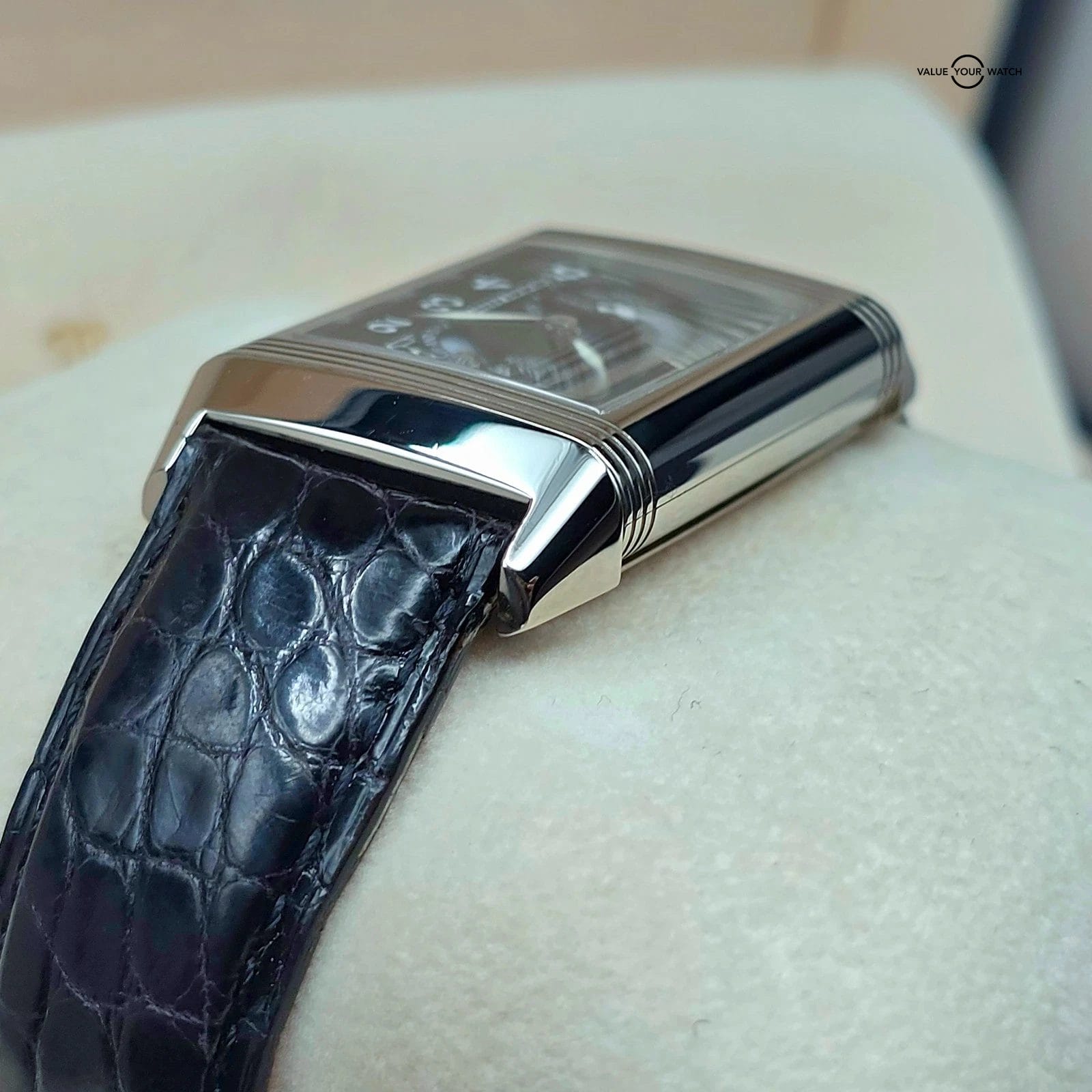 Jaeger LeCoultre Reverso in 18k White Gold, Night and Day Moonphase Black Dial - Image 10