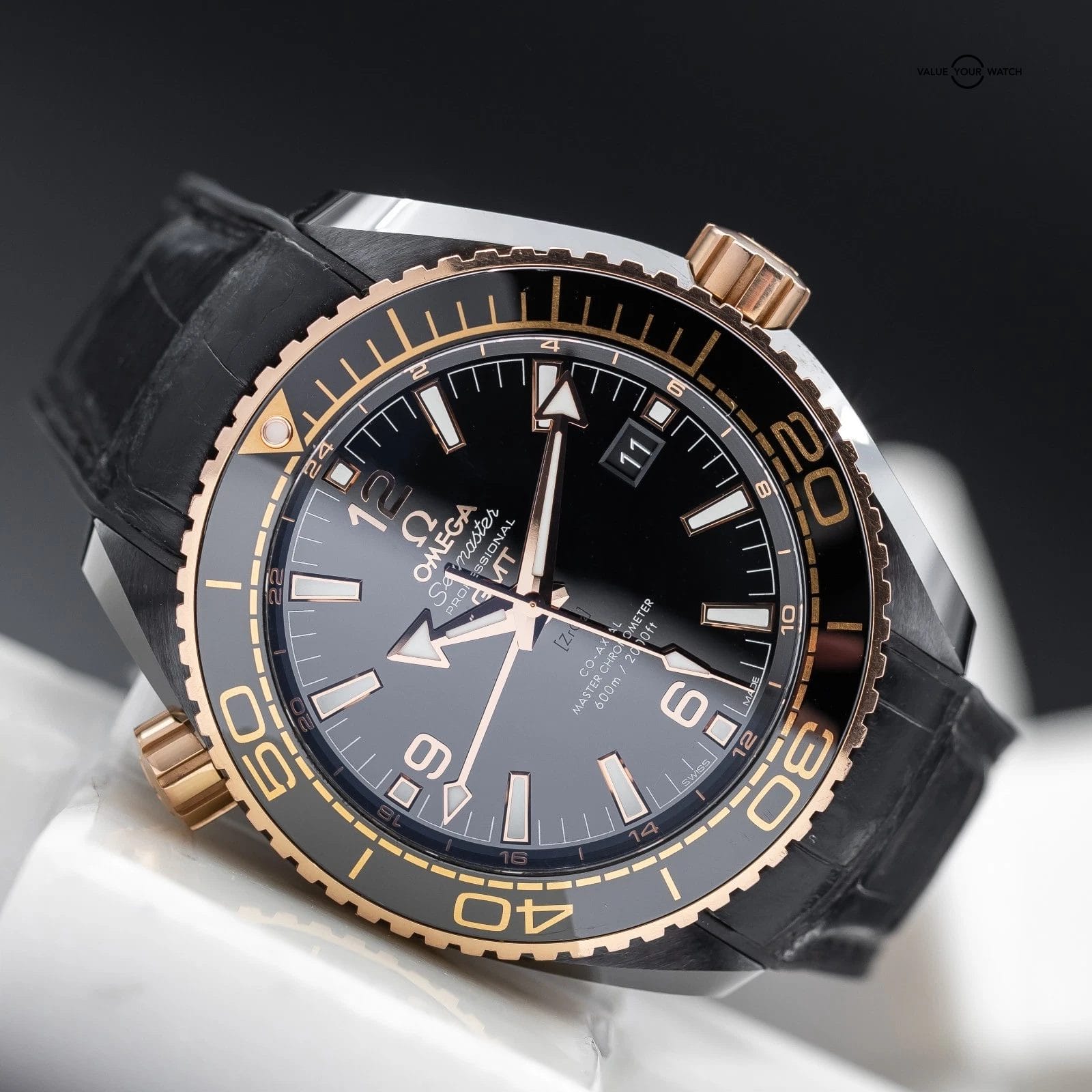 Omega Seamaster Planet Ocean 600M Ceramic Sedna Gold 45.5mm 215.63.46.22.01.001 - Image 17