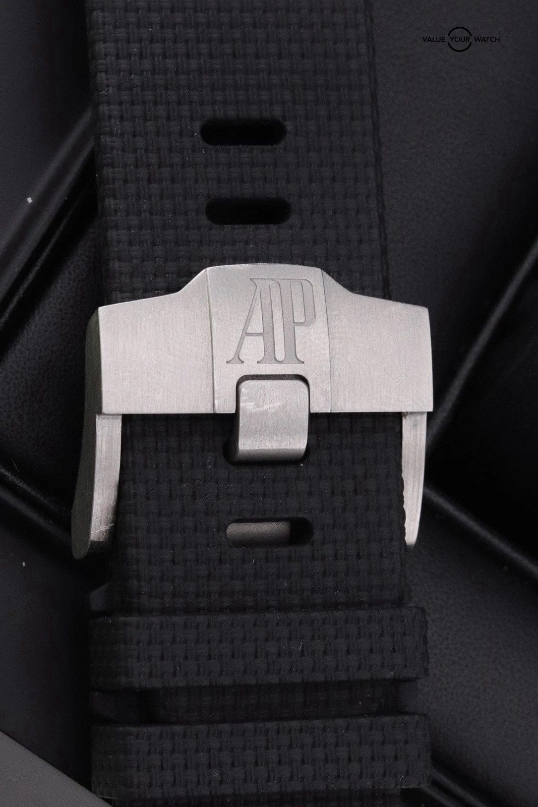 Audemars Piguet Royal Oak Offshore Chronograph Panda | ref. 26400SO | 2015 Set - Image 3