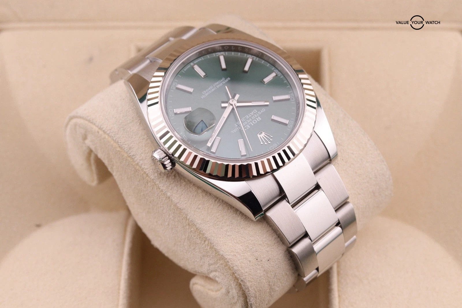 2025 Rolex Datejust 41 mm 126334 Mint Green Oyster Bracelet Fluted Bezel - Image 14