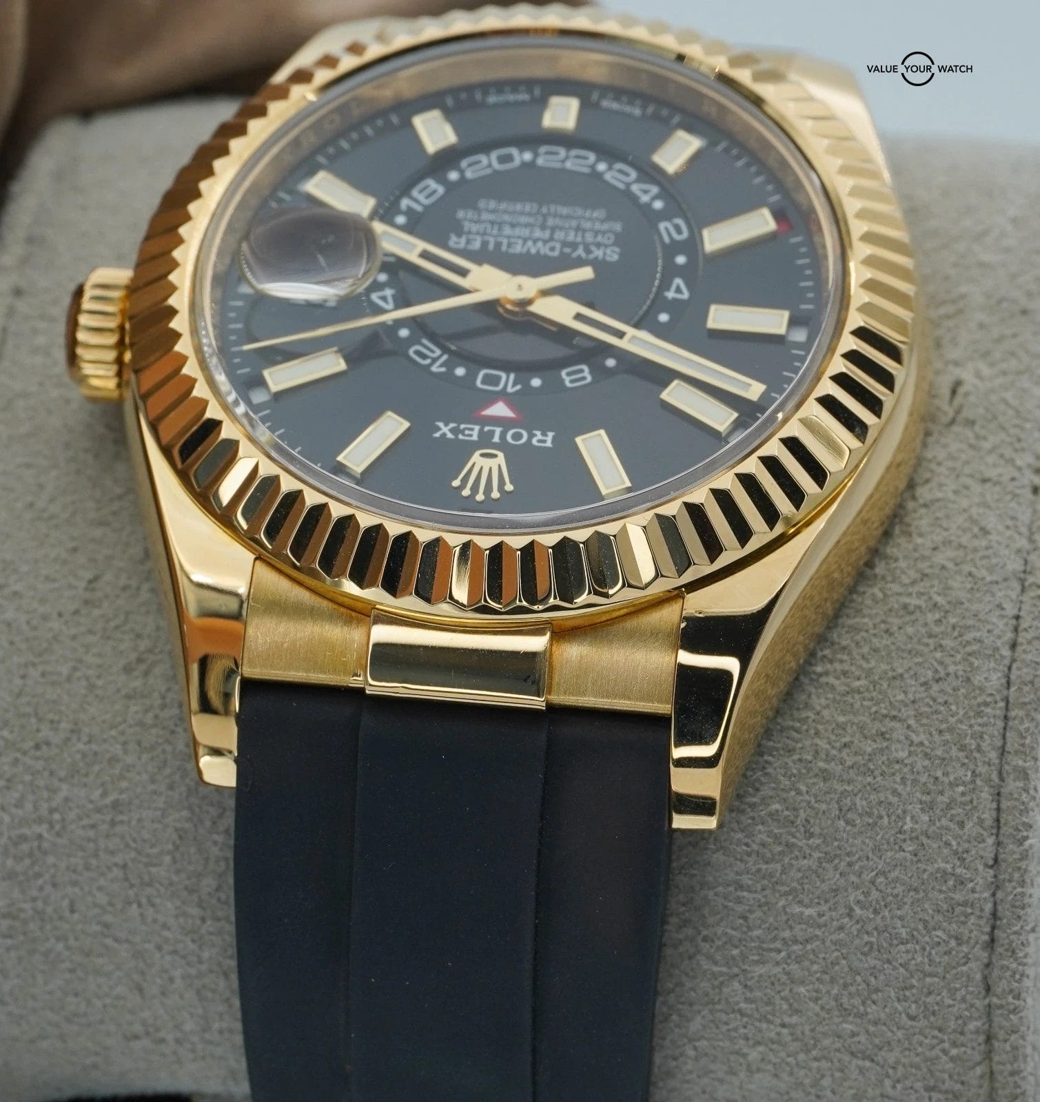 Rolex Sky-Dweller 42mm Yellow Gold Black Dial 326238 Oysterflex BOXES/PAPERS! - Image 14