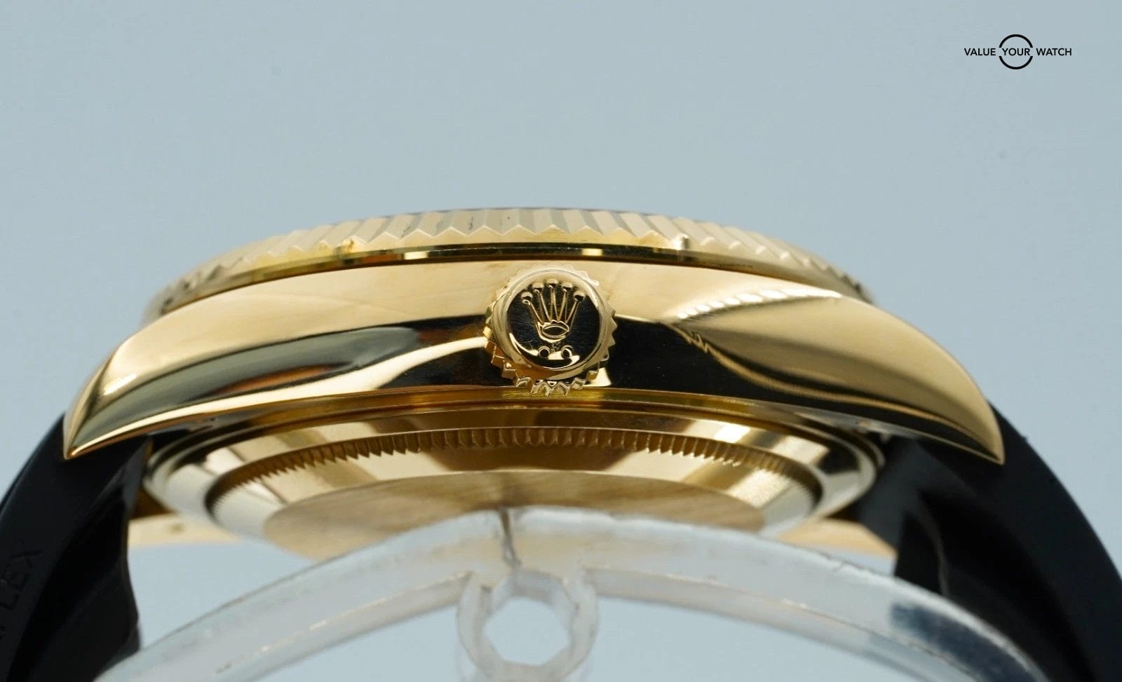 Rolex Sky-Dweller 42mm Yellow Gold Black Dial 326238 Oysterflex BOXES/PAPERS! - Image 18