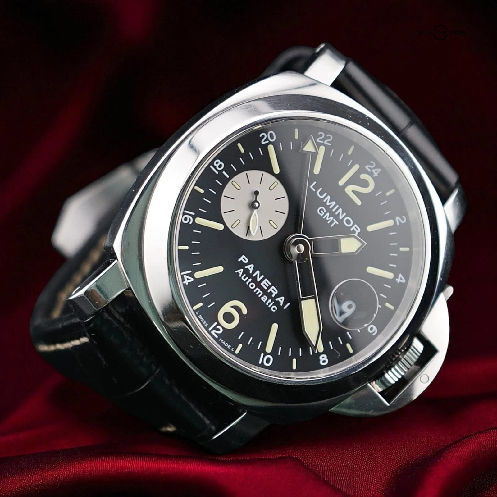 Panerai Luminor GMT PAM00088 - 44mm - Black Dial, Full Set & Card, Extra strap - Image 7