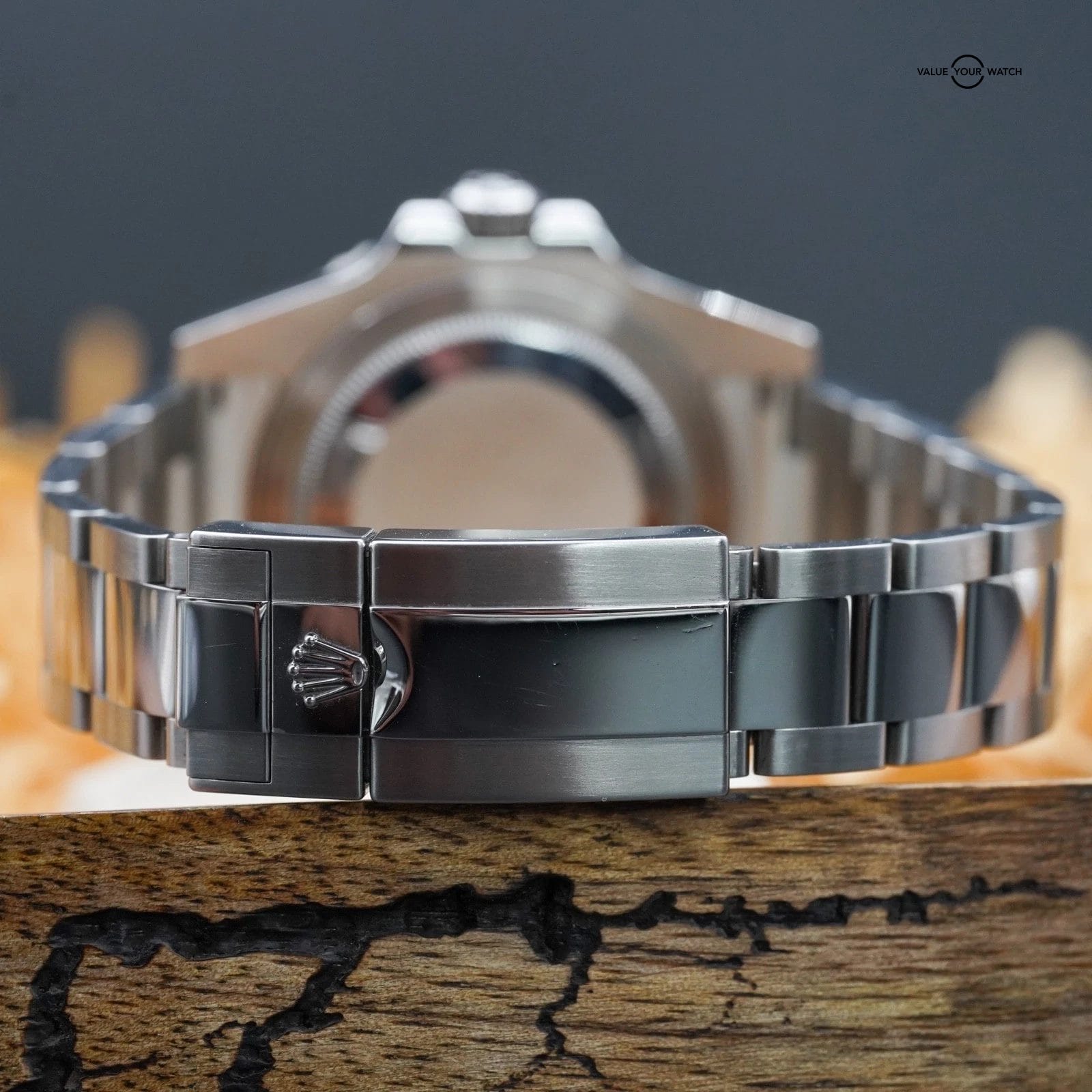 Rolex GMT-Master II - 116710LN Black Bezel & Dial- Green Arrow, Complete Set - Image 4