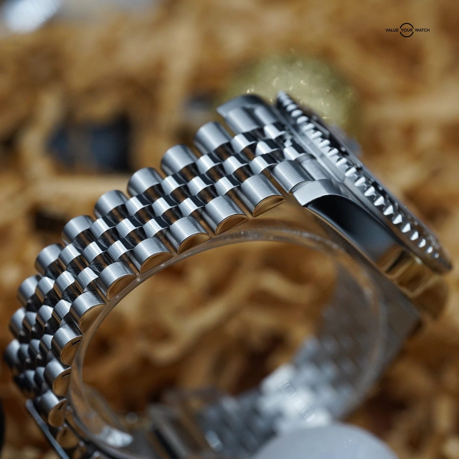 Rolex GMT Master II Bruce Wayne - 126710GRNR Jubilee - 2025 Complete - Image 9