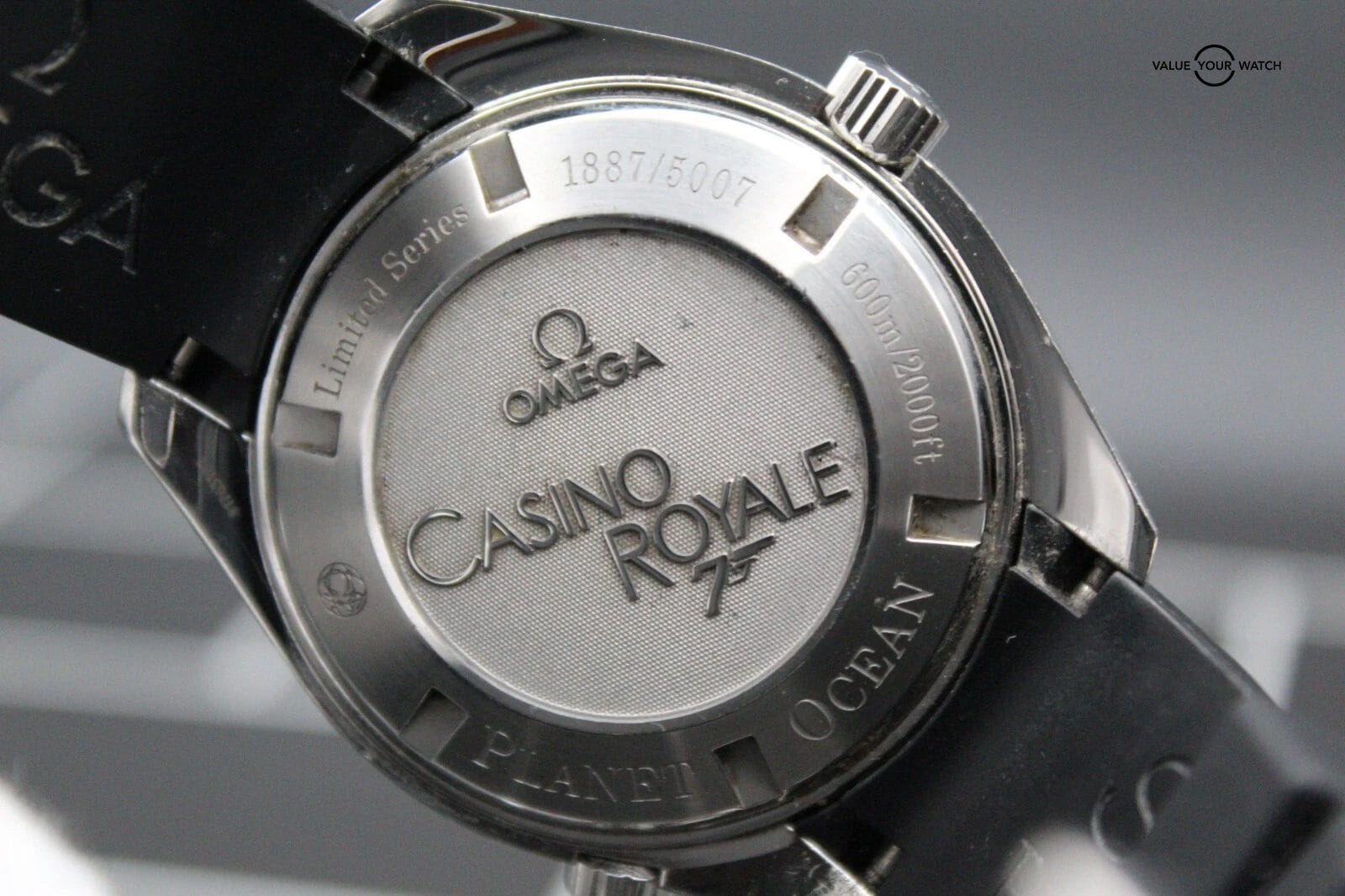 Omega Seamaster Planet Ocean 2907.50.91 Casino Royale 007 Limited Edition Diver - Image 7