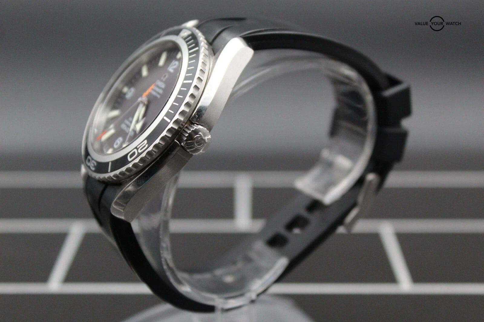 Omega Seamaster Planet Ocean 2907.50.91 Casino Royale 007 Limited Edition Diver - Image 11