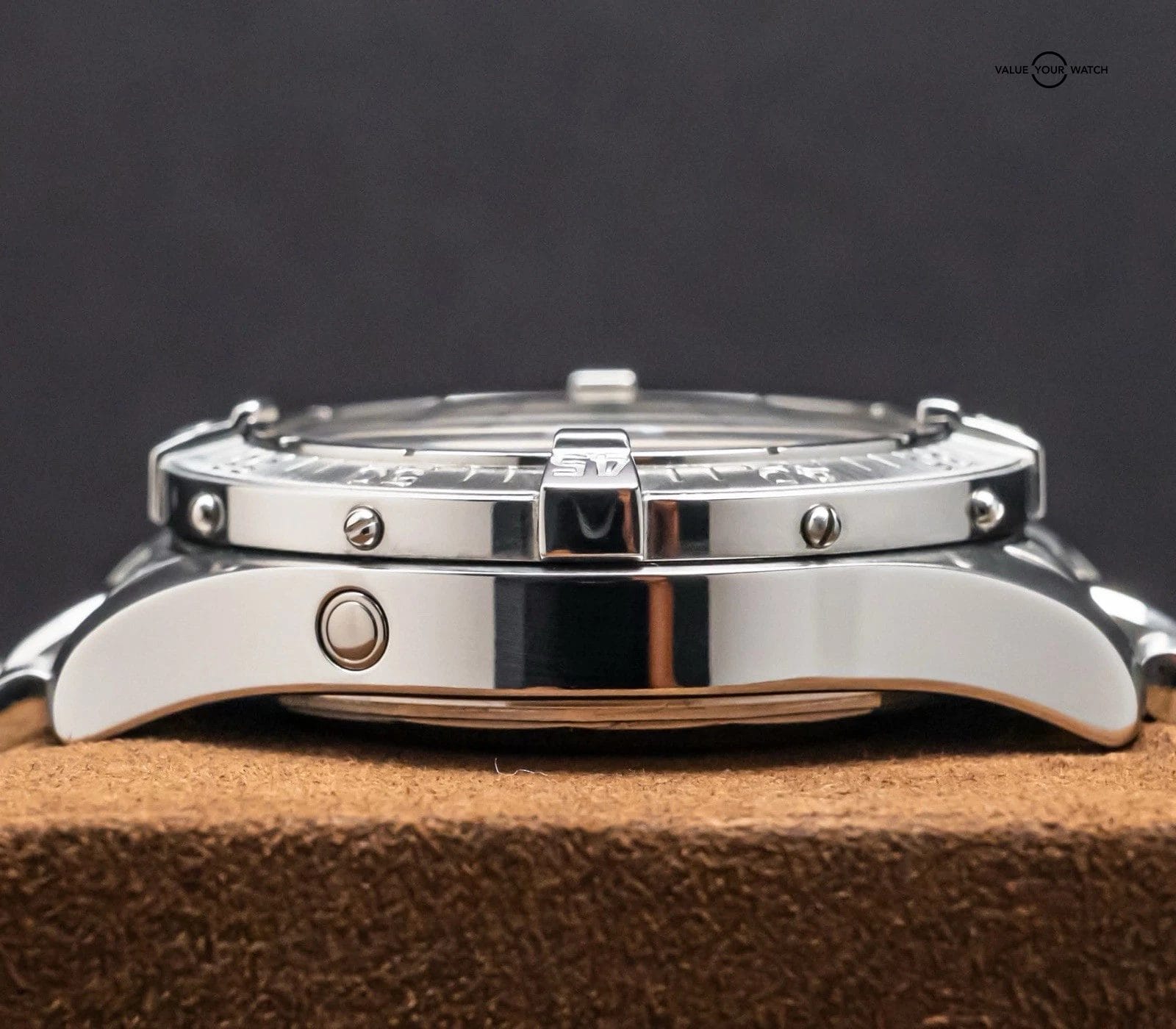 Breitling Superocean Steelfish 44 mm Silver Dial Brushed Steel Bracelet A17360 - Image 6