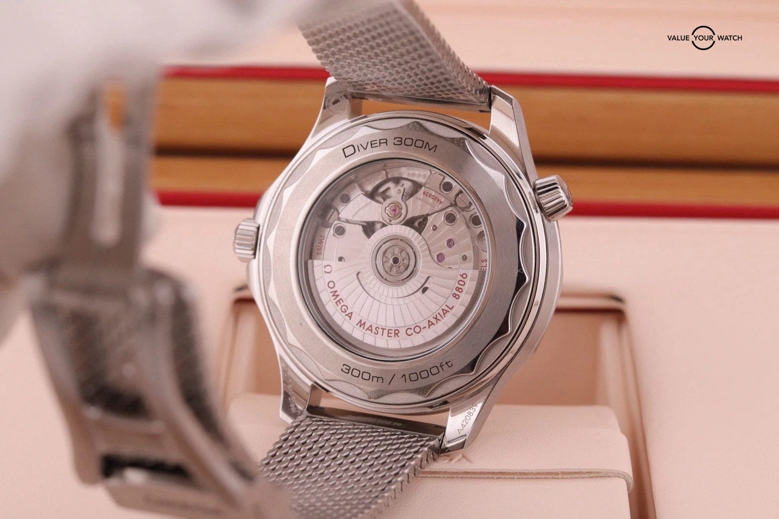 2025 Omega Seamaster Diver 300M Ref. 210.30.42.20.01.010 – 42mm – Complete Set - Image 3