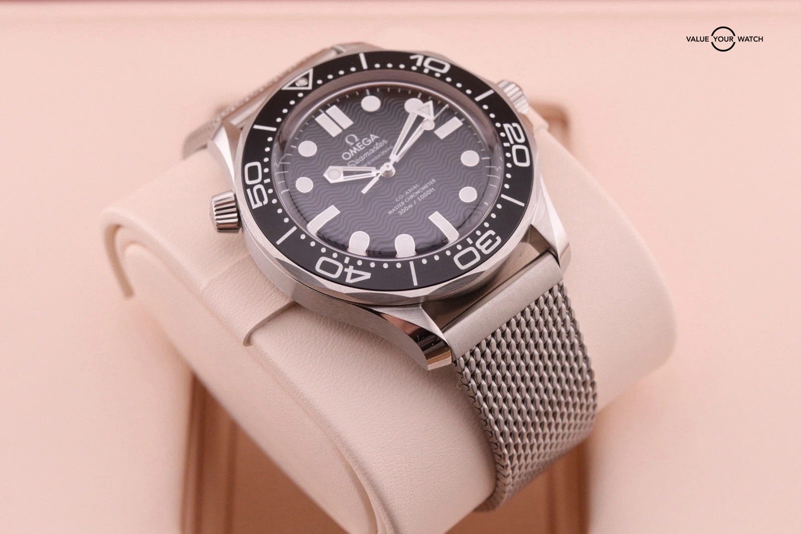 2025 Omega Seamaster Diver 300M Ref. 210.30.42.20.01.010 – 42mm – Complete Set - Image 8