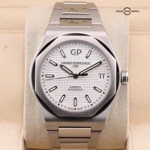 Girard-Perregaux Laureato 81010-11-131-11A White Dial 42MM Box & Paper