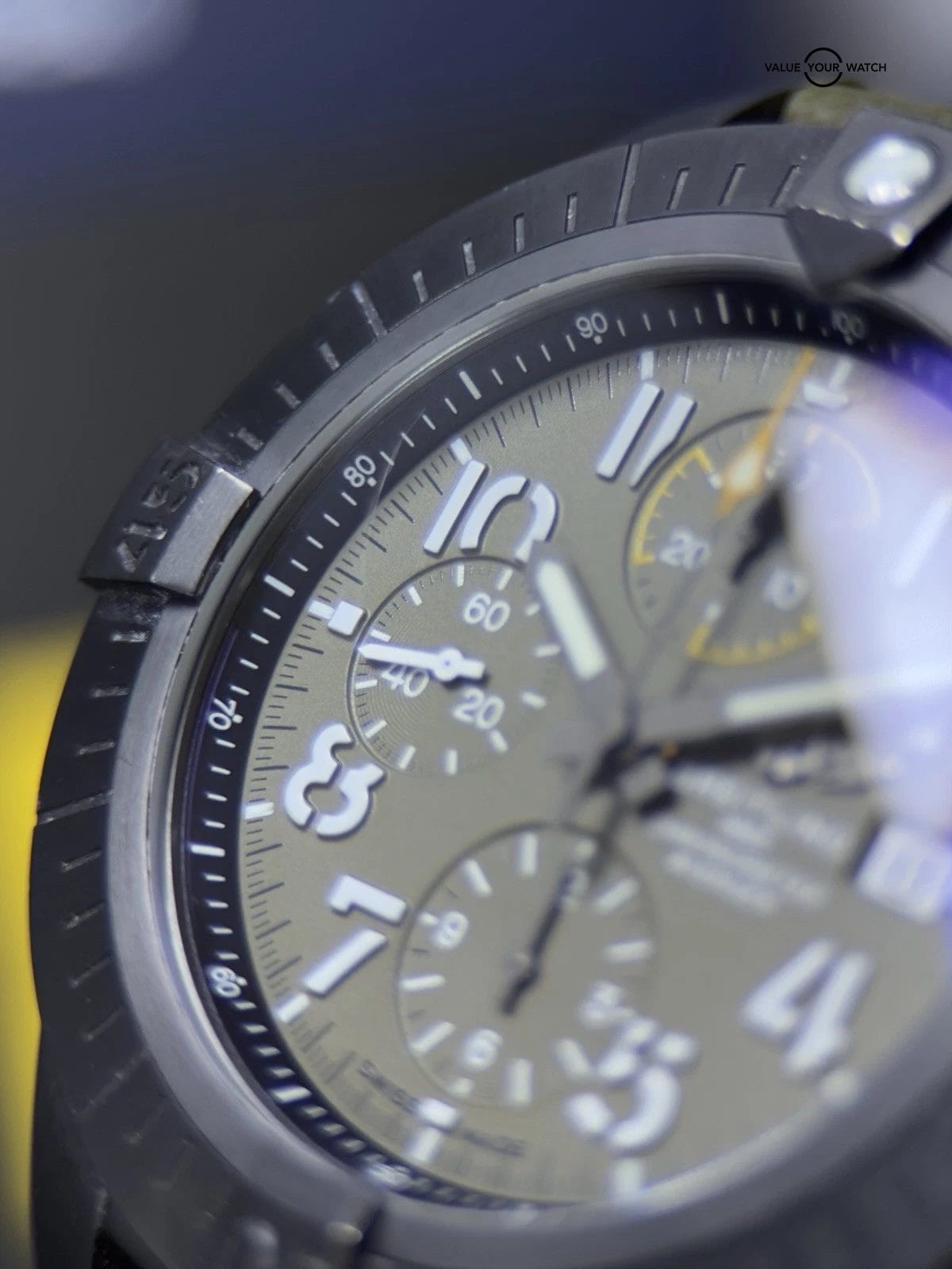 Breitling Avenger Chronograph 45 Night Mission V13317101L1X1 – Complete Set - Image 14