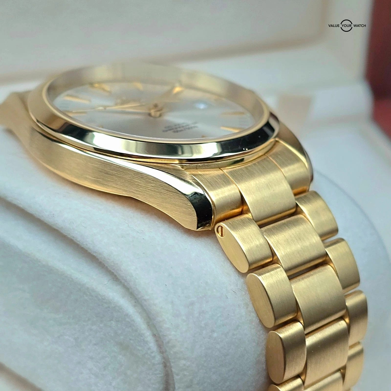 Omega Seamaster Aqua Terra in Solid 18k yellow gold, 39mm Full set and serviced! - Image 2