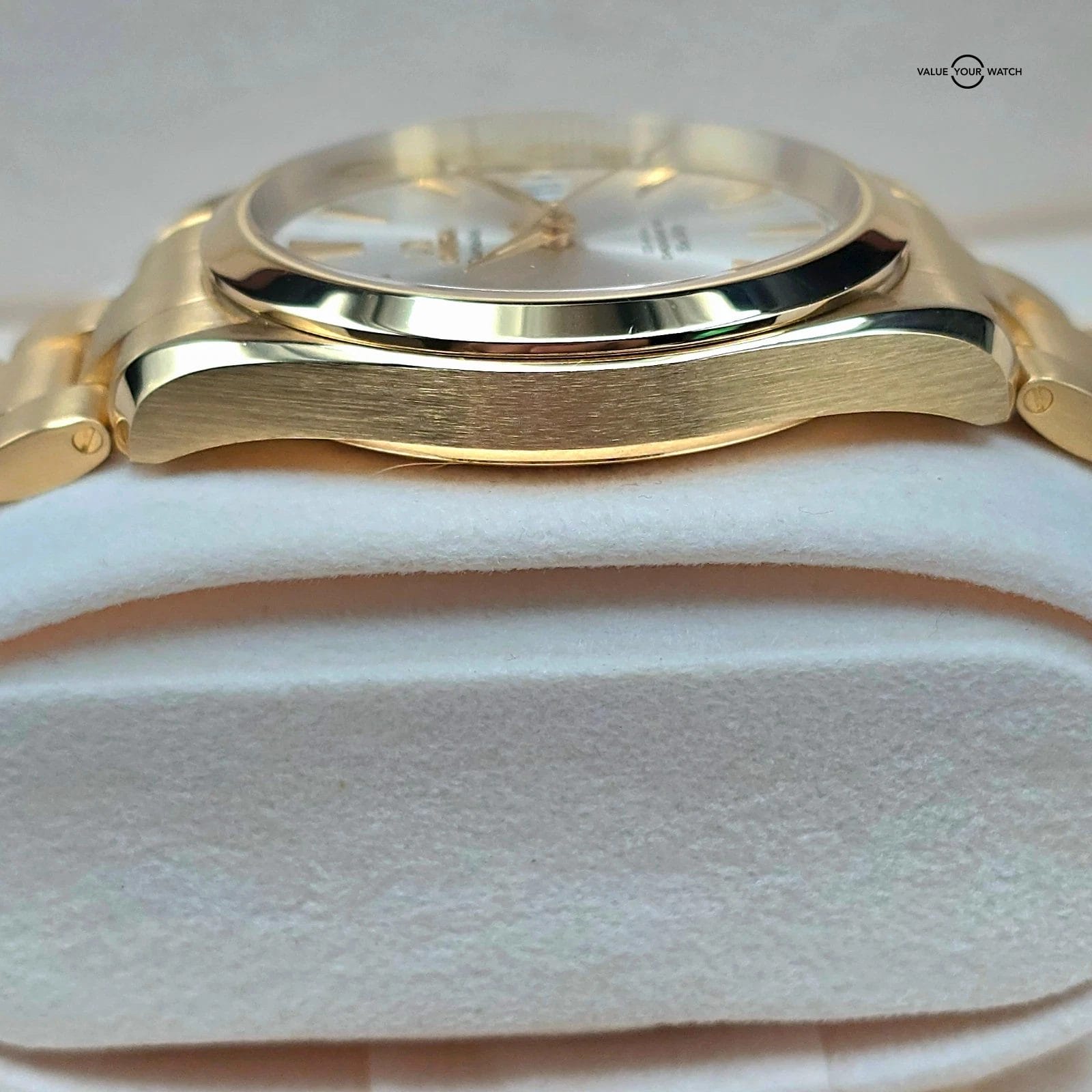 Omega Seamaster Aqua Terra in Solid 18k yellow gold, 39mm Full set and serviced! - Image 5