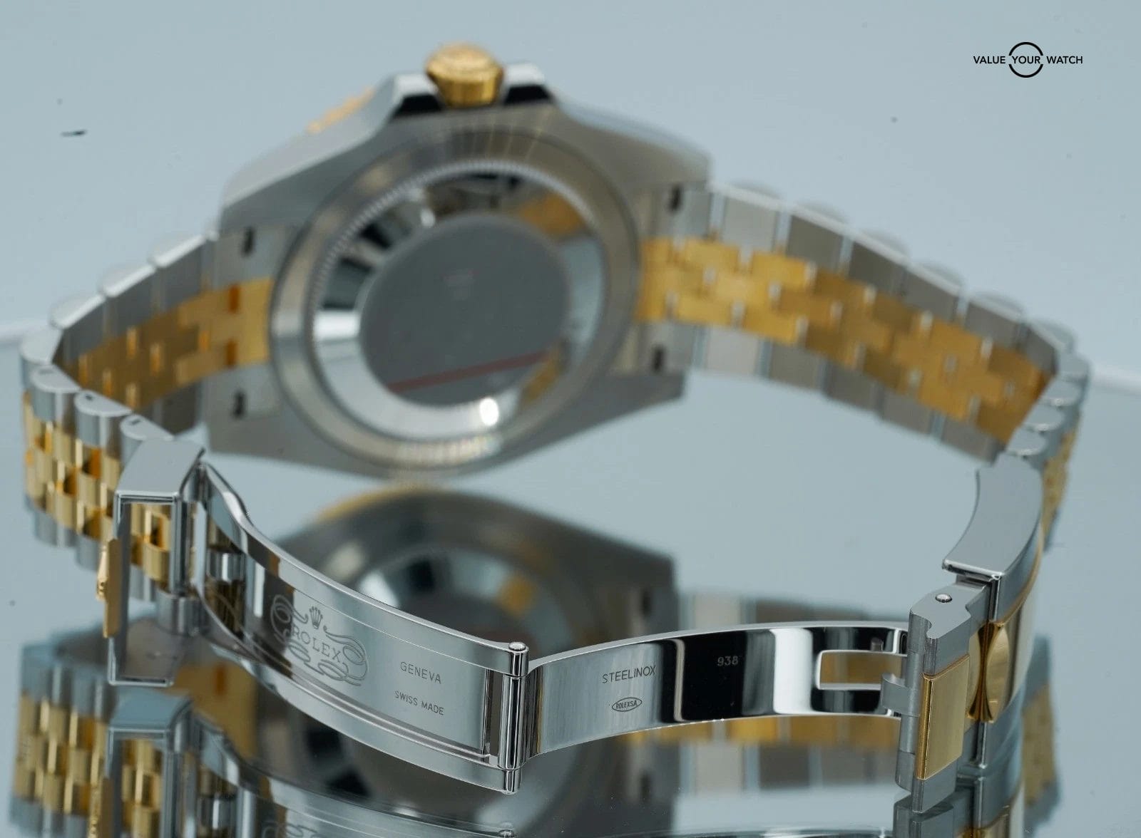 Rolex GMT Master II 126713GRNR 18K Yellow Gold Stainless Steel BOXES/PAPERS! - Image 12