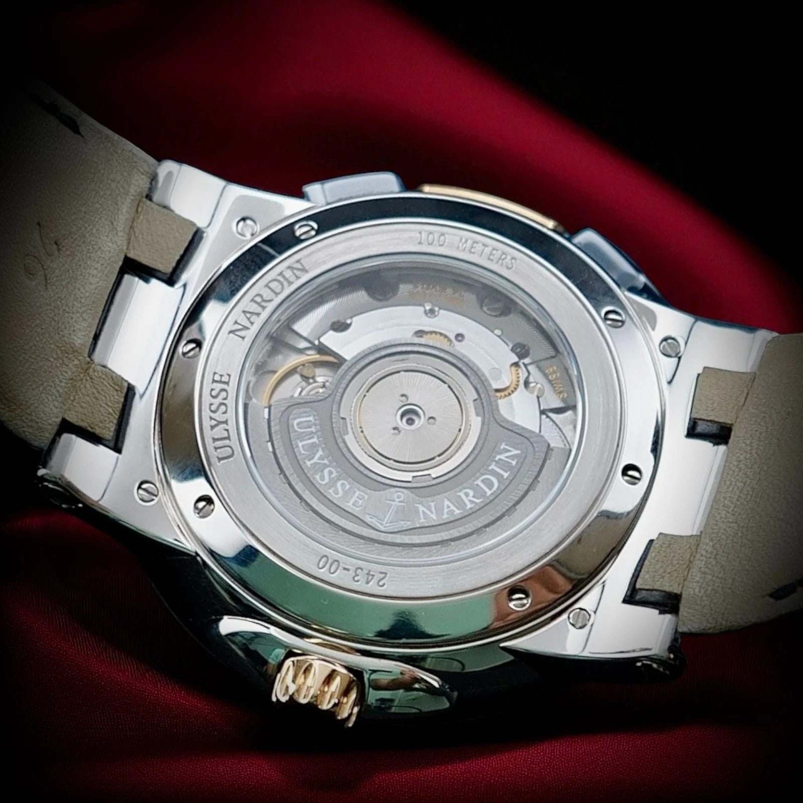 Ulysse Nardin Executive Dual Time UN 243-00/42 43mm, Blue Dial 18k Gold Accents - Image 4