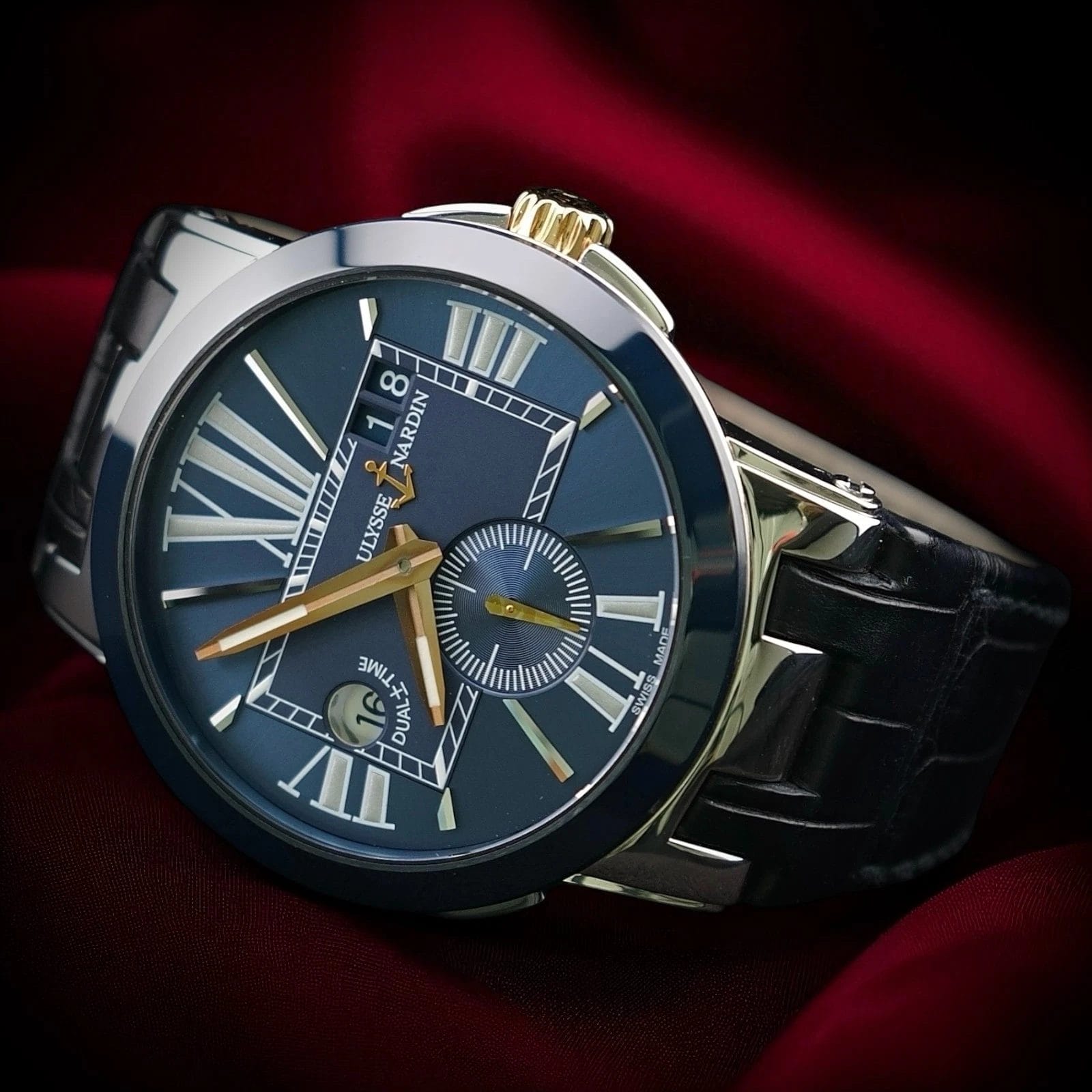 Ulysse Nardin Executive Dual Time UN 243-00/42 43mm, Blue Dial 18k Gold Accents - Image 9