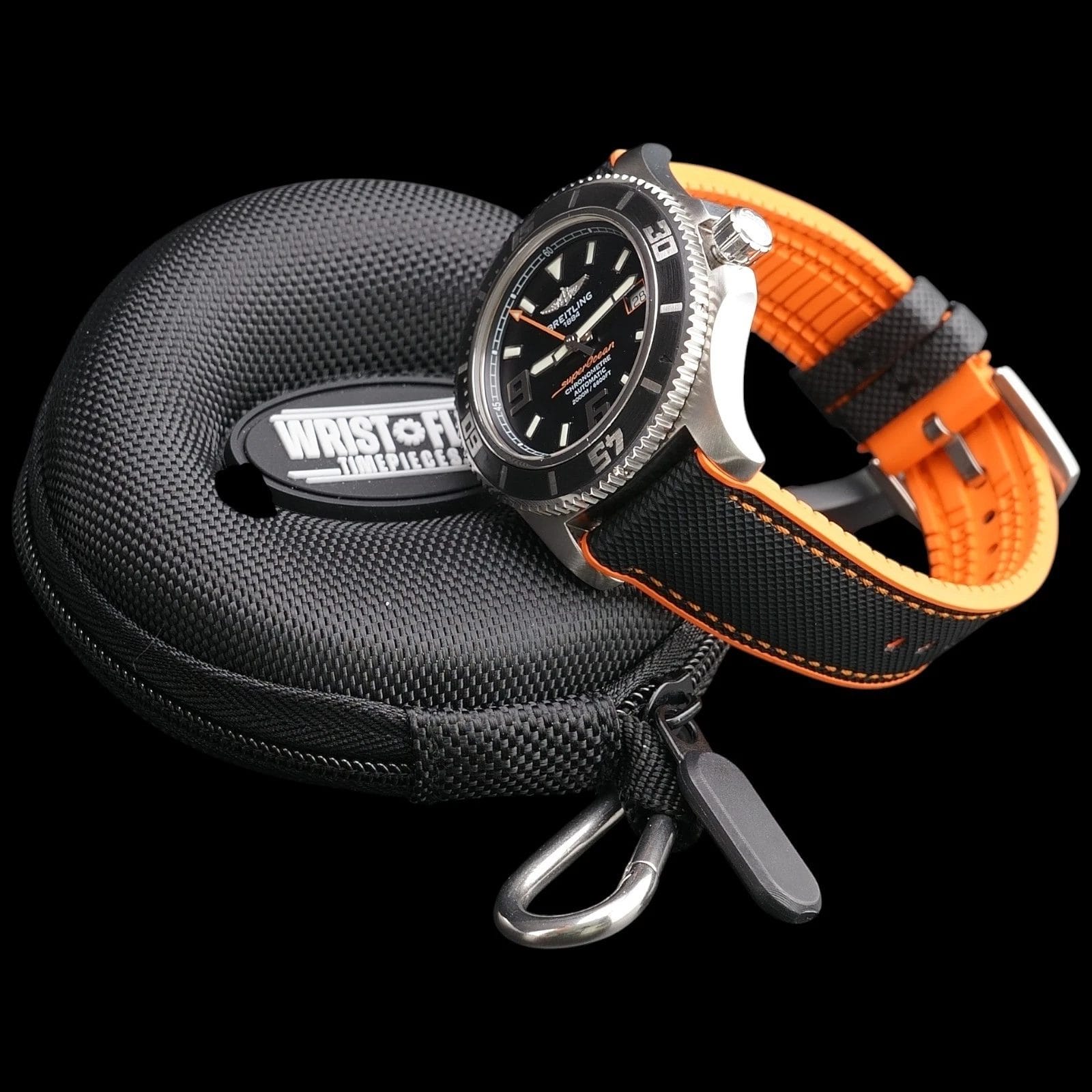 Breitling Superocean A17391 44mm 2000m – Full Set, Bracelet + Strap & Buckle - Image 6