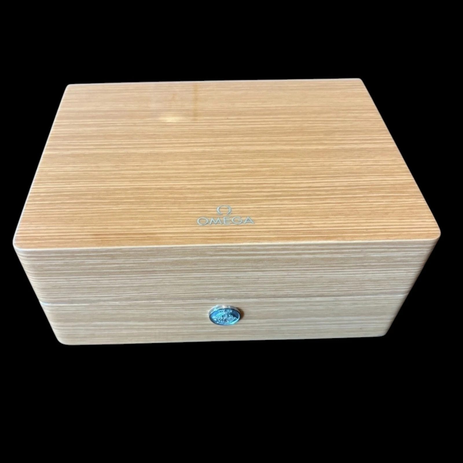 OMEGA 212.30.44.50.03.001 Seamaster Pro Chrono Automatic Wrist Flex Timepieces dot Com - Image 9