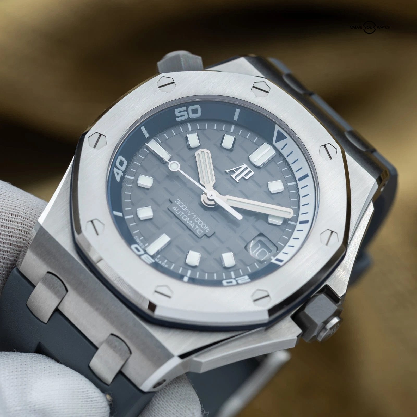 Audemars Piguet Royal Oak Offshore Diver Steel Gray Dial 42 Full Set AP 15720ST - Image 14