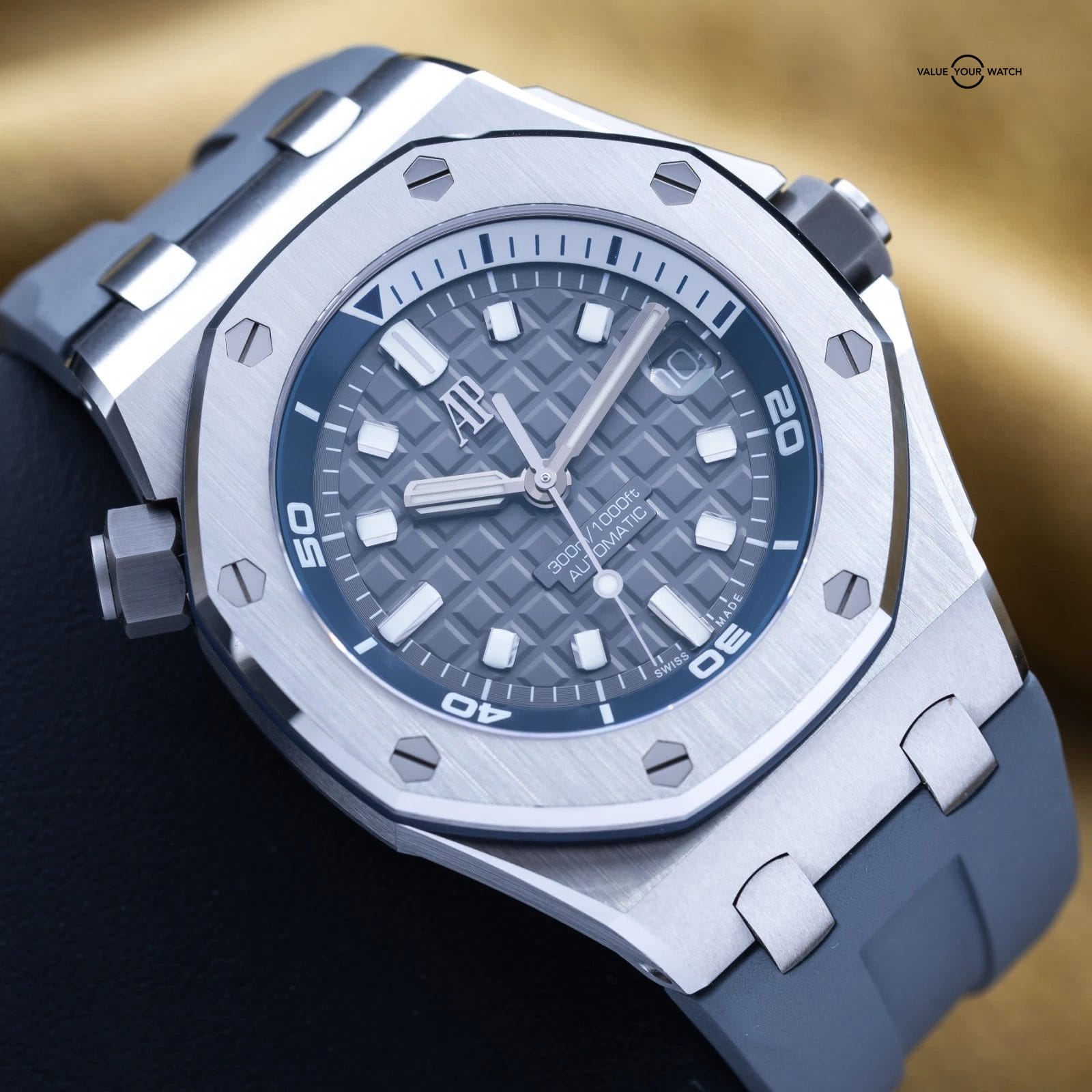 Audemars Piguet Royal Oak Offshore Diver Steel Gray Dial 42 Full Set AP 15720ST